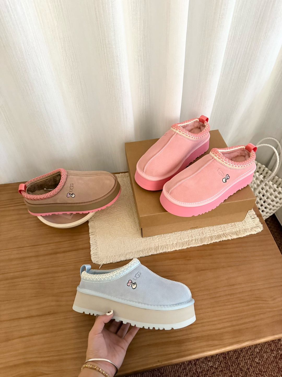 57$ UGG size 35-41 320890 QE82 gallery