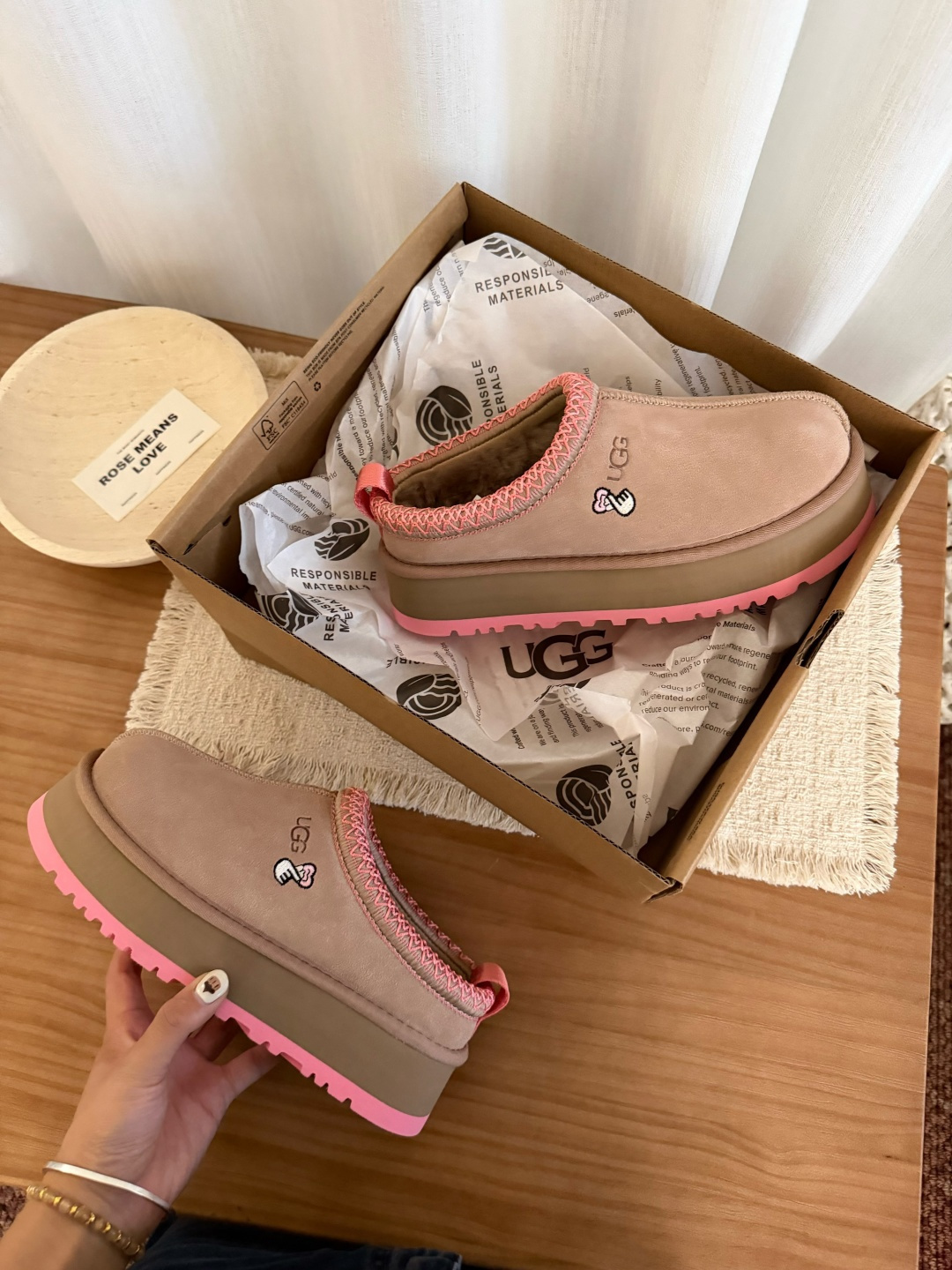 57$ UGG size 35-41 320890 QE82 gallery