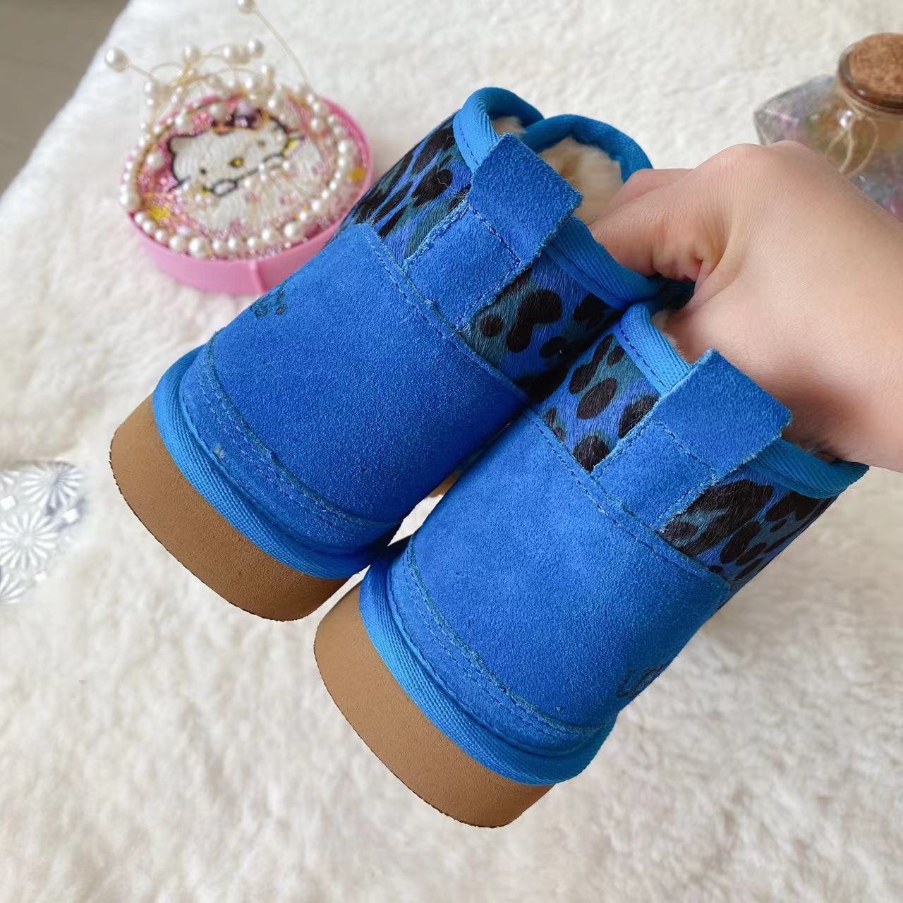 57$ UGG size 36-45 038000 SG456 gallery