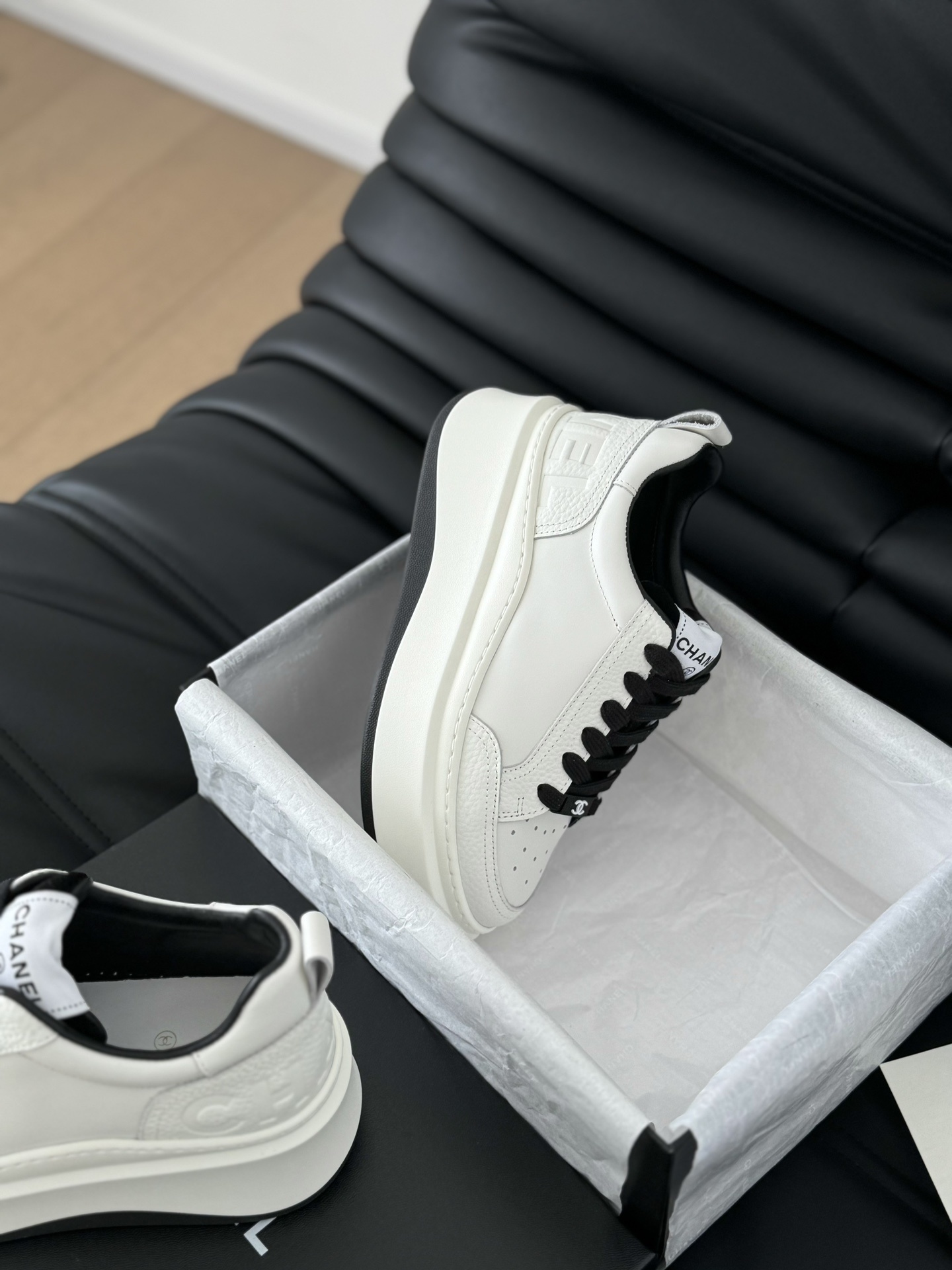 57$ dh CHANAEL size 35-40 53421045072 JDS426 gallery