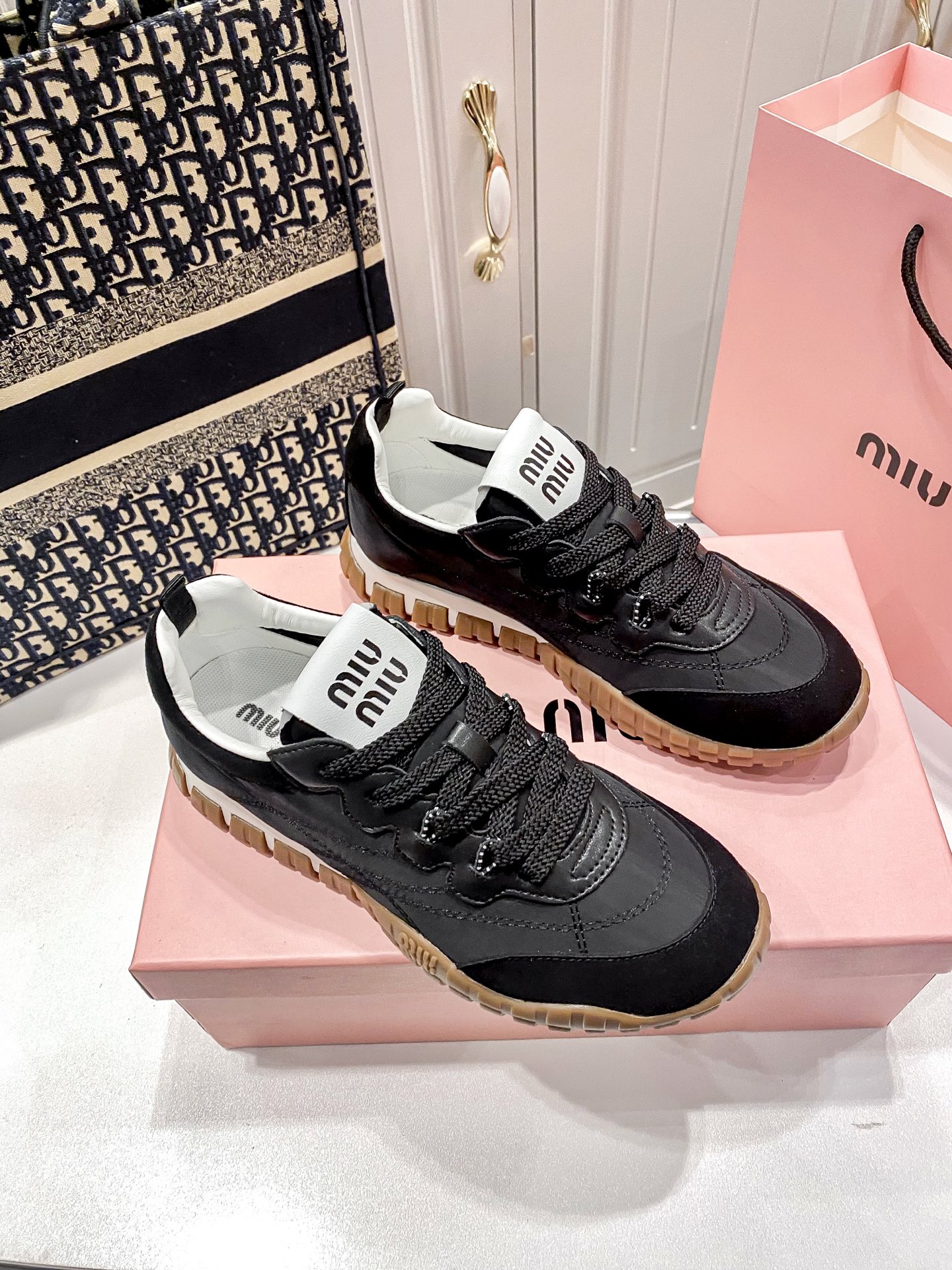 57$ dh miumiu size 35-40 73428045072 MJL452 gallery