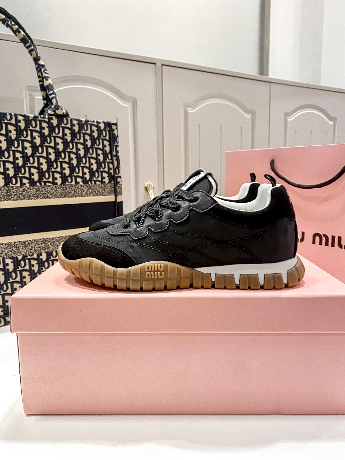 57$ dh miumiu size 35-40 73428045072 MJL452 gallery