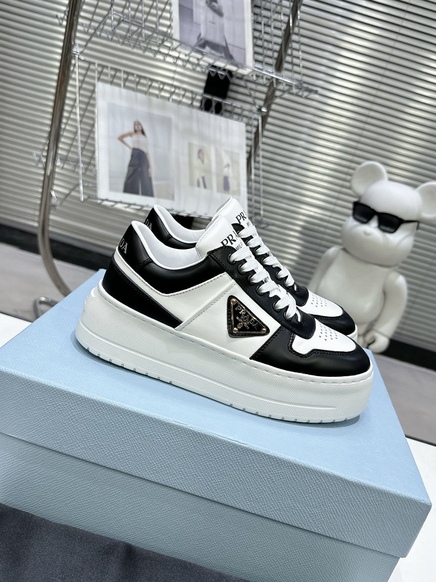 57$ new_dh Prada Downtown Bold SIZE 35-40 93625035743 MR221 gallery