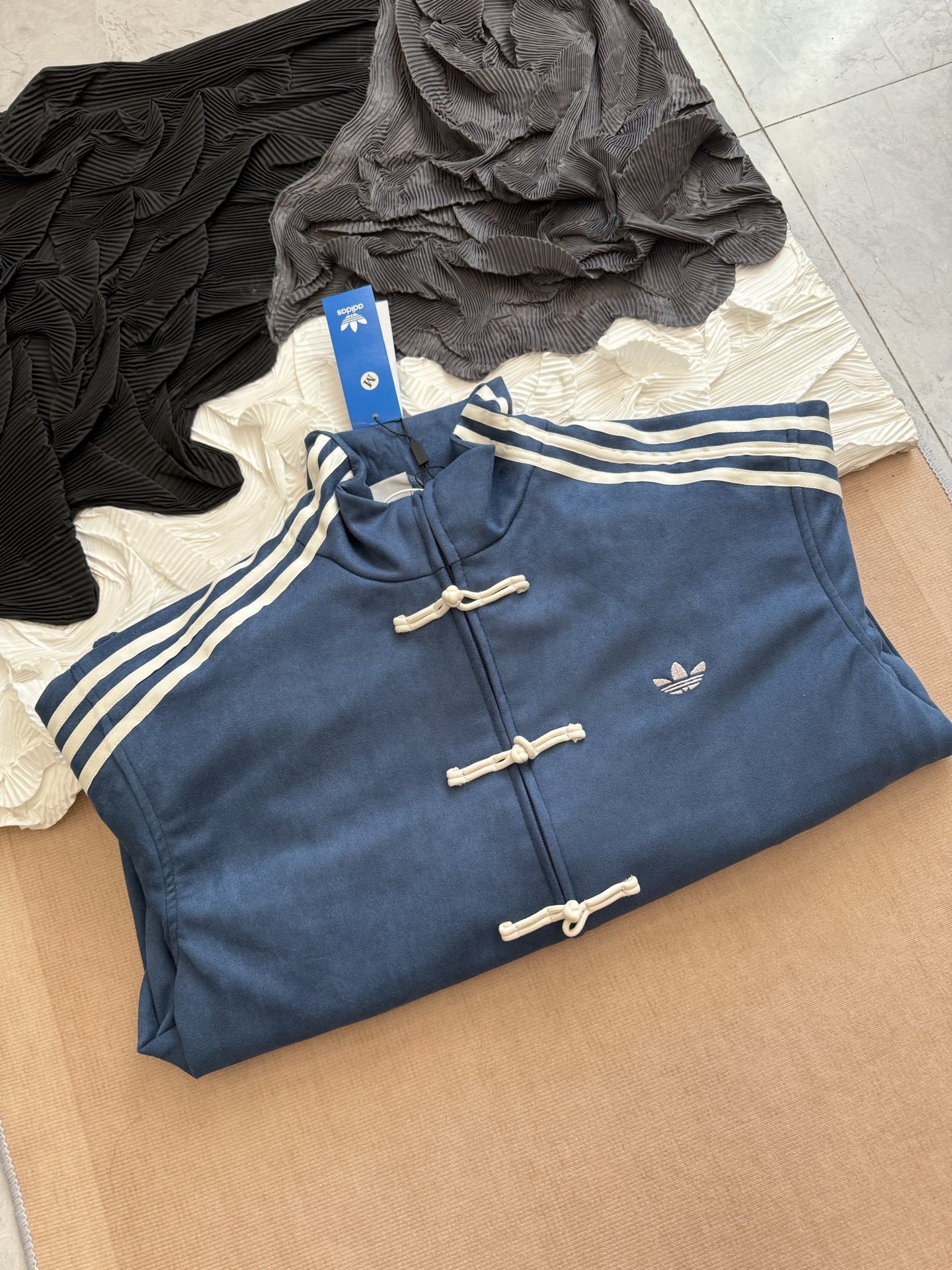 58$ Adidas size S-XL 323930 BF4 gallery