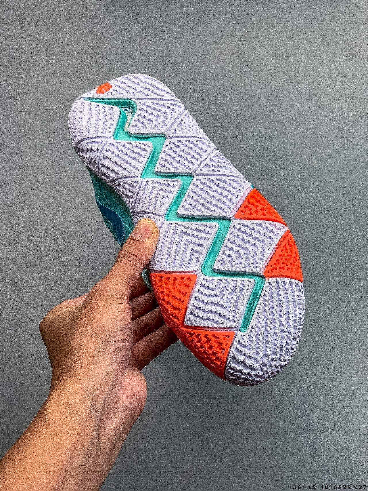 58$ Nike Kyrie Low 4 Ep Size 36-45 224710 ZM238 gallery