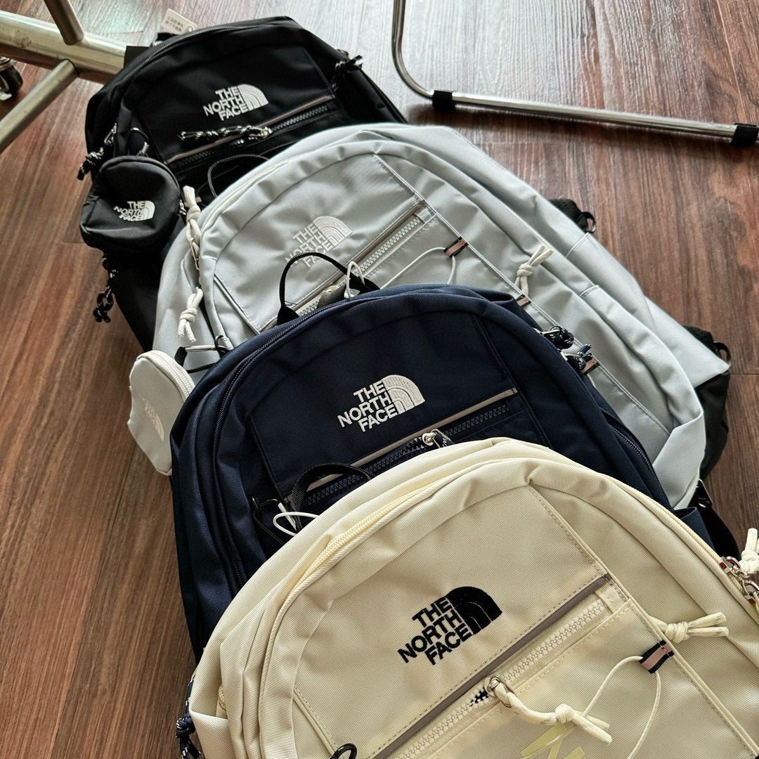 59$ The North Face size 48x31x12 cm 120810 BF126 gallery