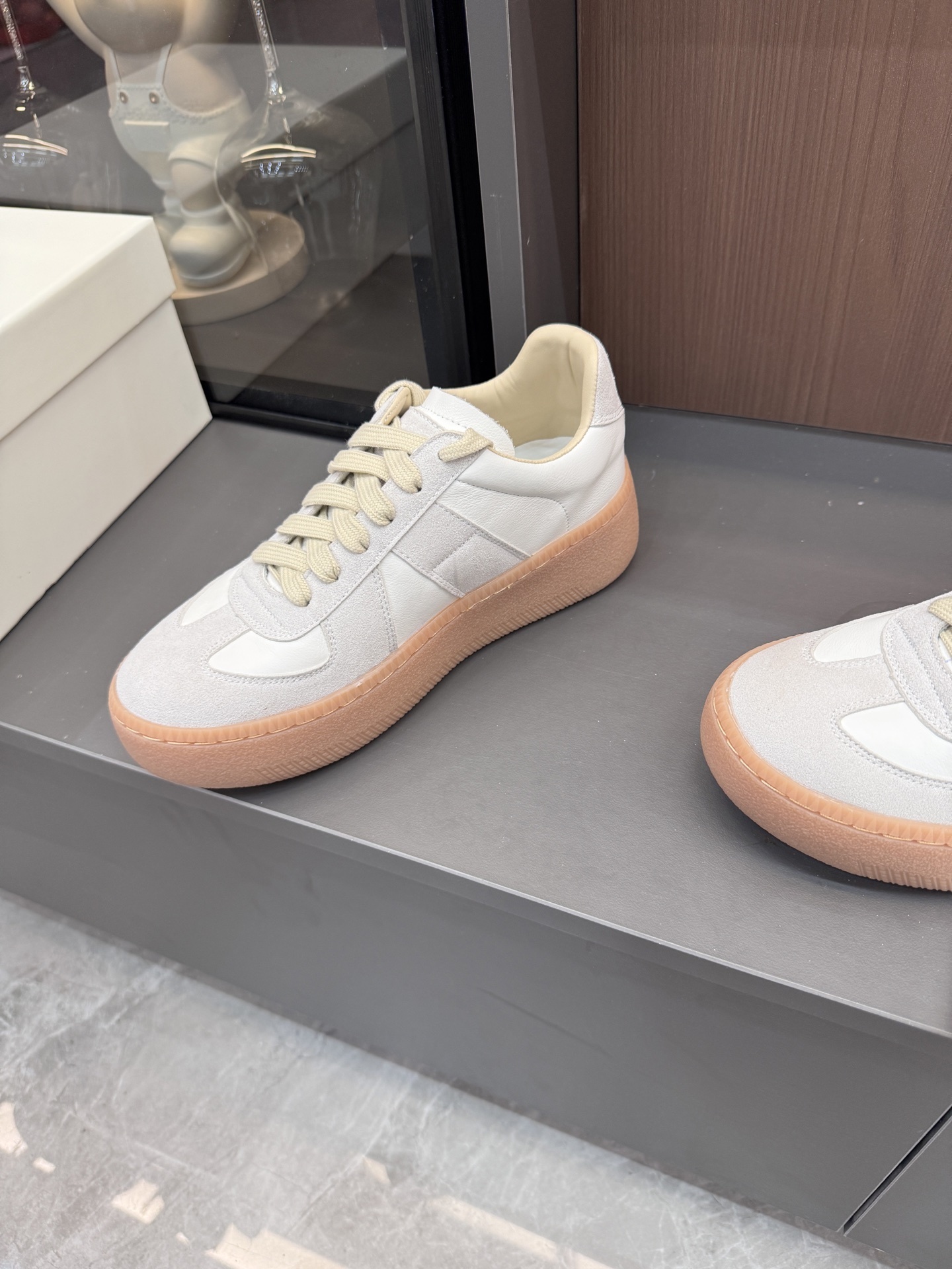 60$ MaisonMargiela MM6 size 35-40 531000 MJK16 gallery