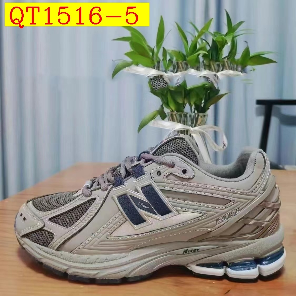 60$ New Balance M1906RA Size 36-45 436070 QT1516 gallery
