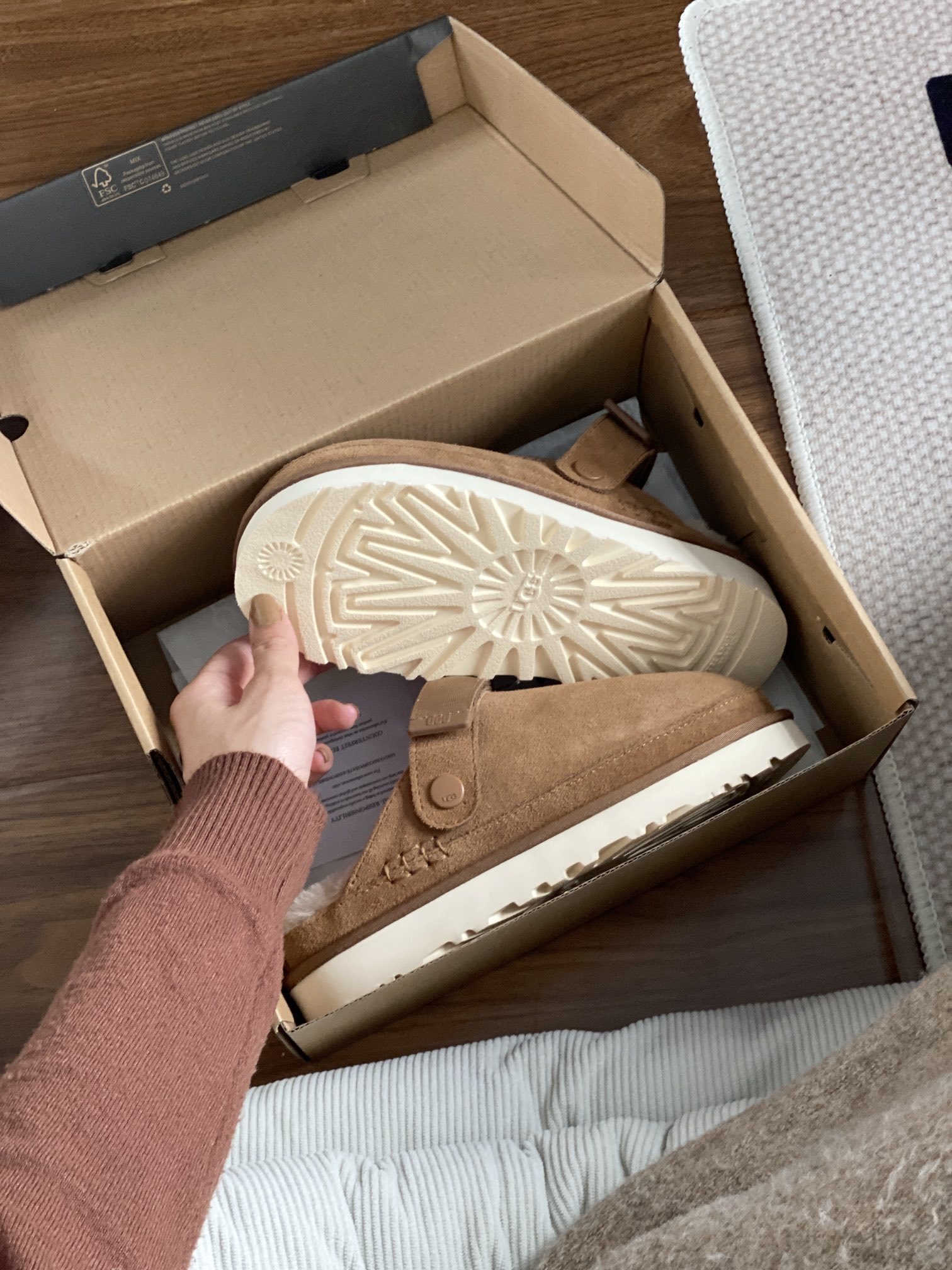 60$ new_dh UGG 1138252 EVA 2.5cm SIZE 35-40 43165035975 UG56 gallery