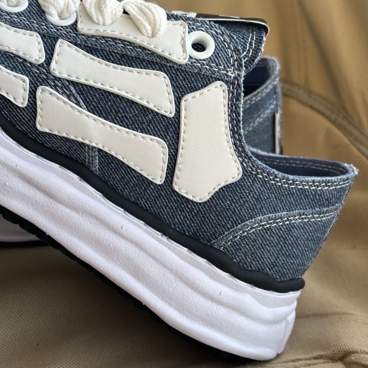 61$ AMIRI Skeleton Low-Skel top Sneakers Size 36-45 631050 PM117 gallery