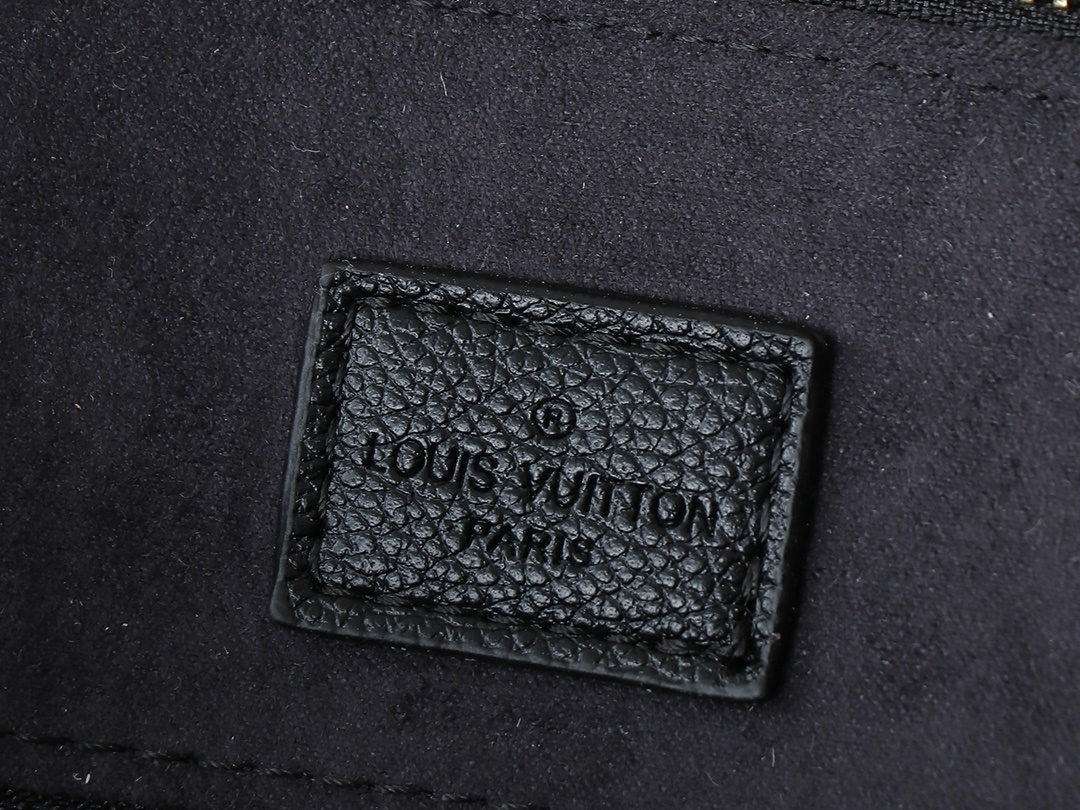 61$ LV Monogram Empreinte Tote bag size 34x30x15 cm 531690 BR2096 gallery