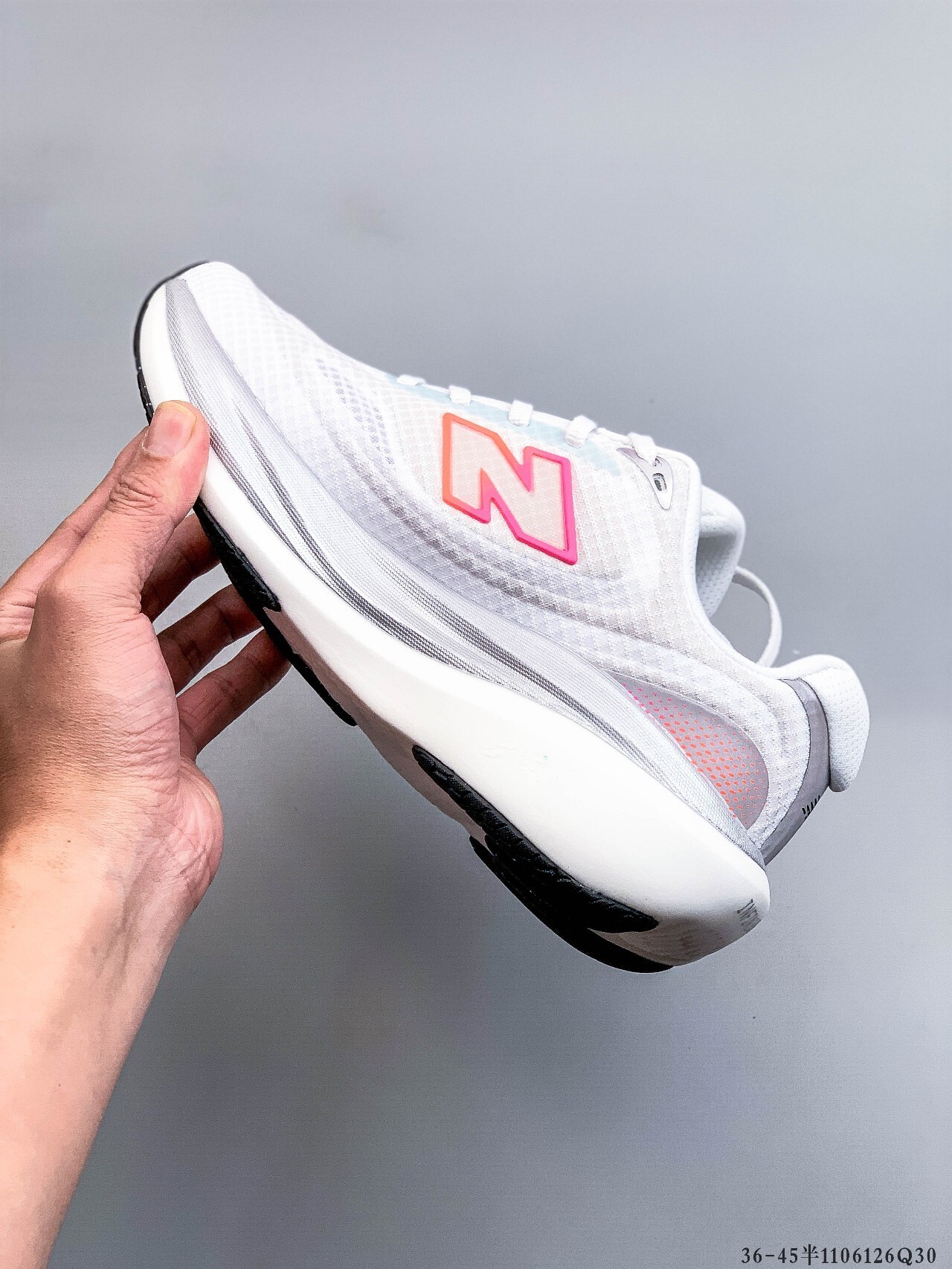 61$ Top Quality New Balance NB1080 v14 Size 36-45 half 534060 ZM508 gallery