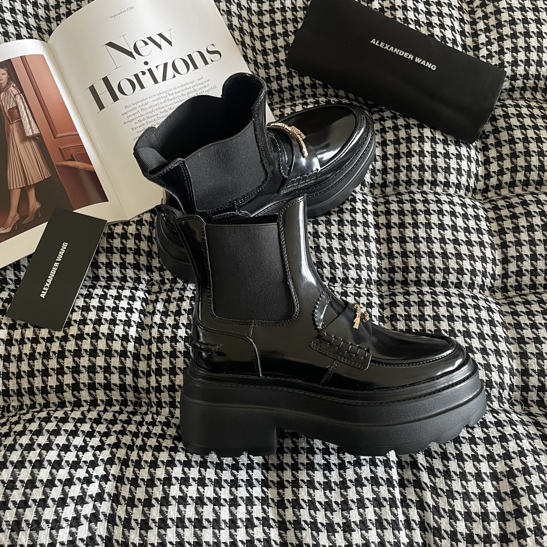 61$ new_dh Alexander 2024 SIZE 34-41 43718045083 MR75 gallery