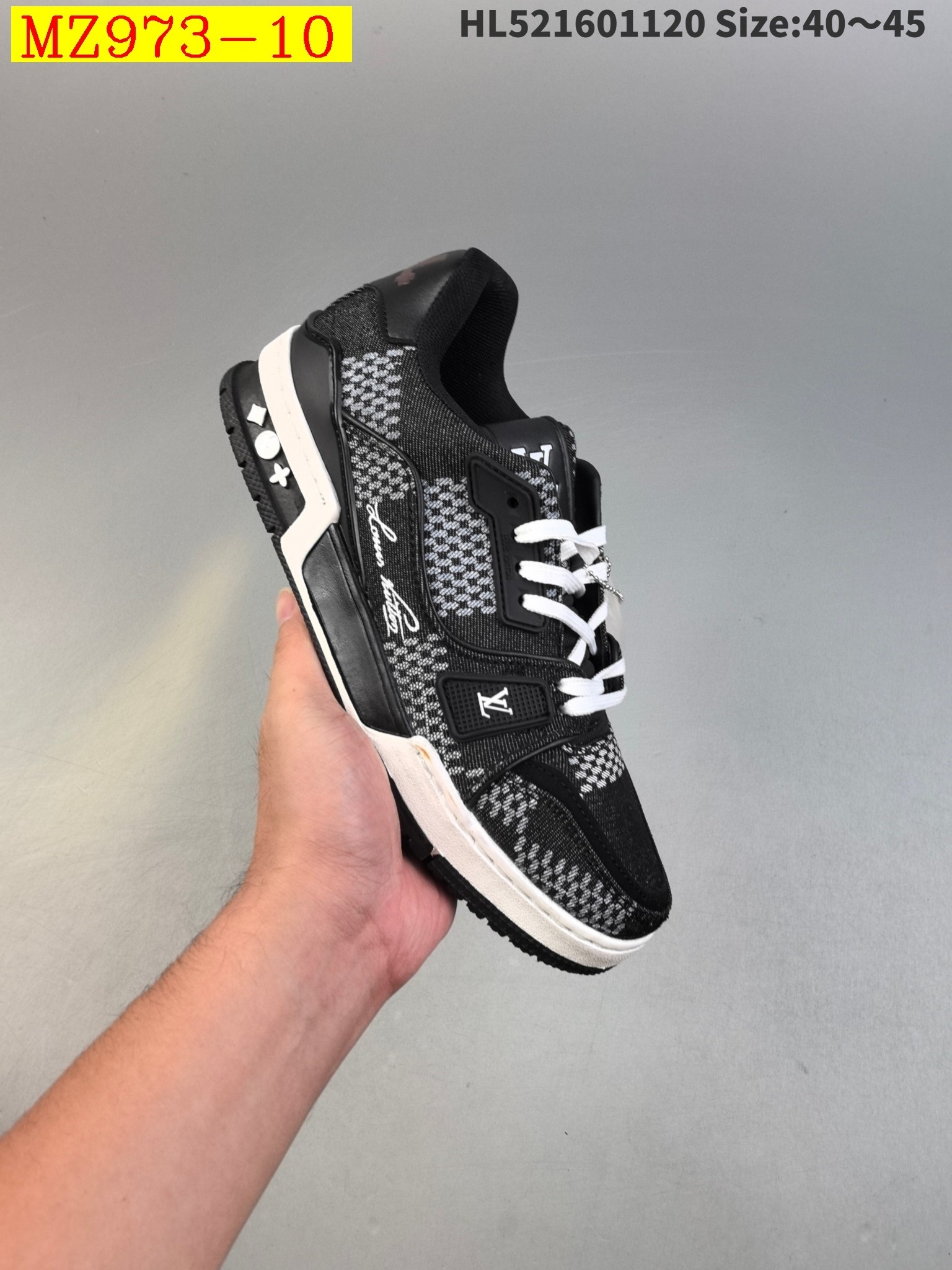 62$ Louis Vuitton Trainer Sneaker Low size 36-45 134280 MZ973 gallery