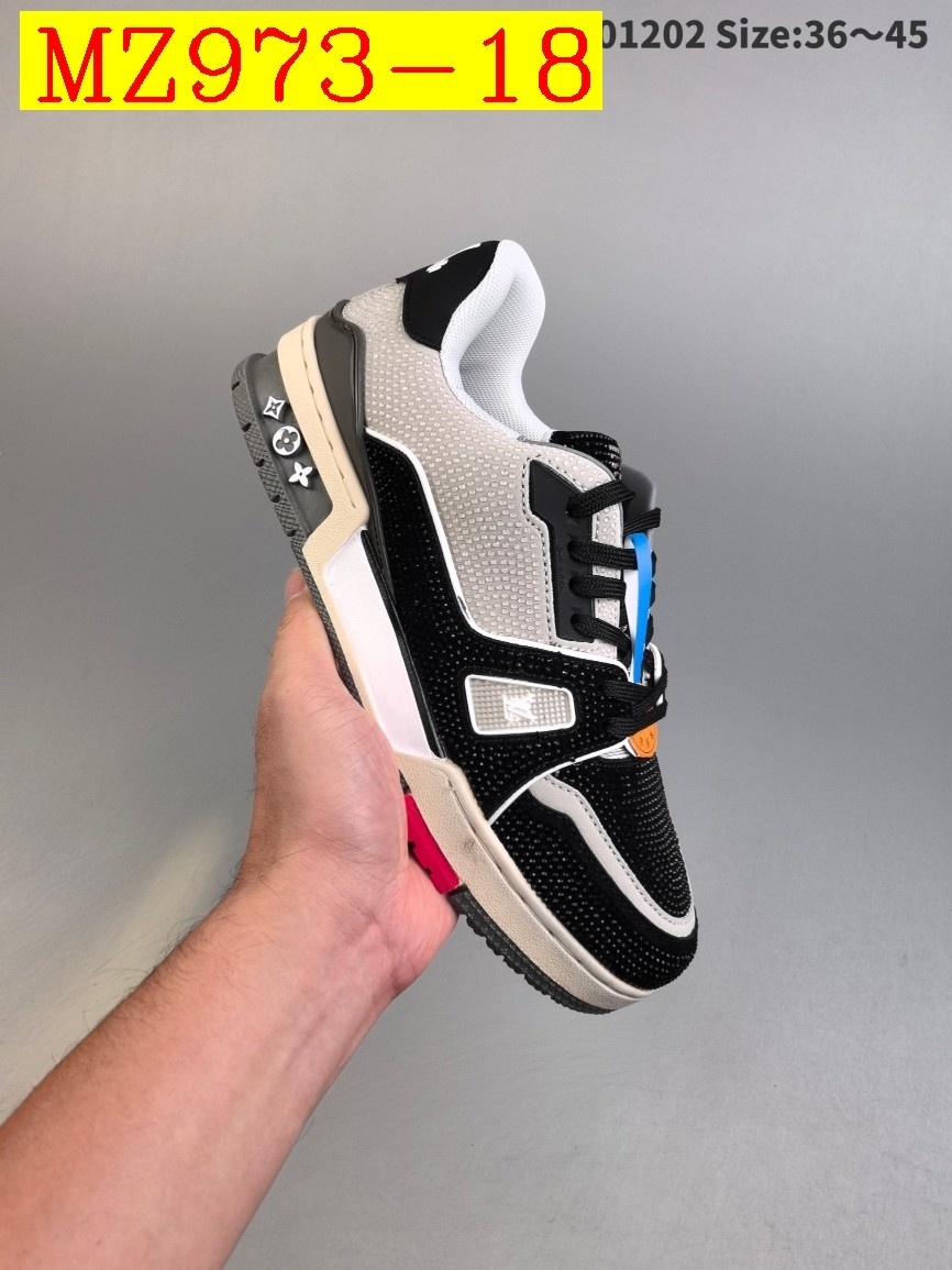 62$ Louis Vuitton Trainer Sneaker Low size 36-45 134280 MZ973 gallery