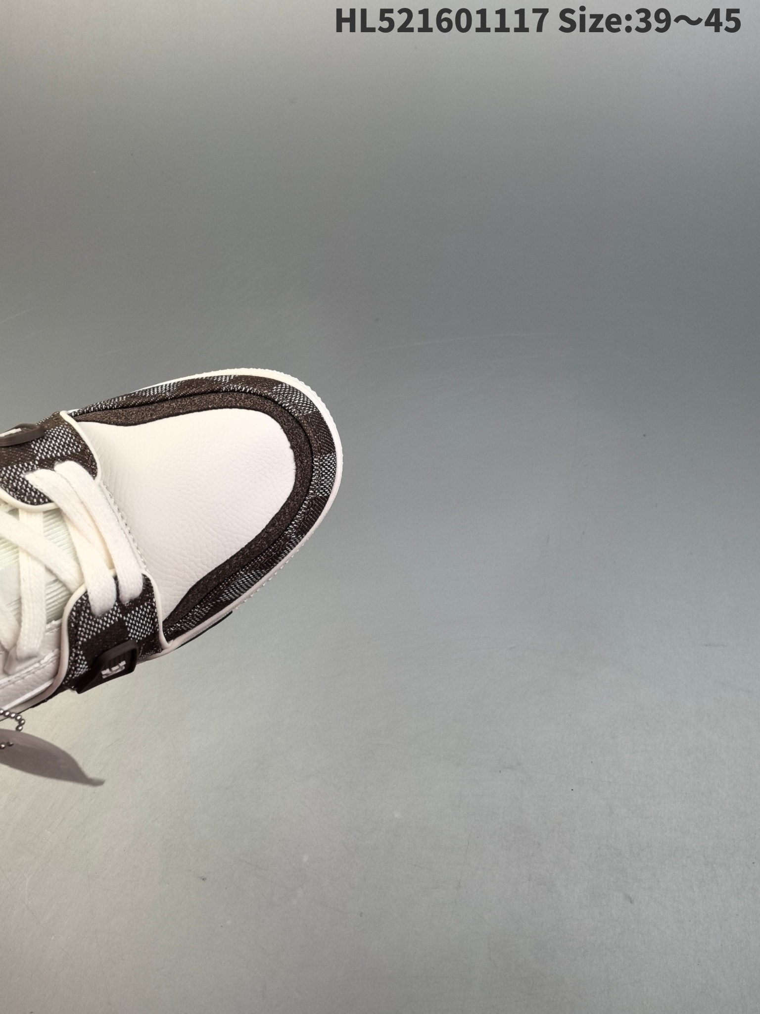 62$ Louis Vuitton Trainer Sneaker Low size 36-45 234280 MZ975 gallery