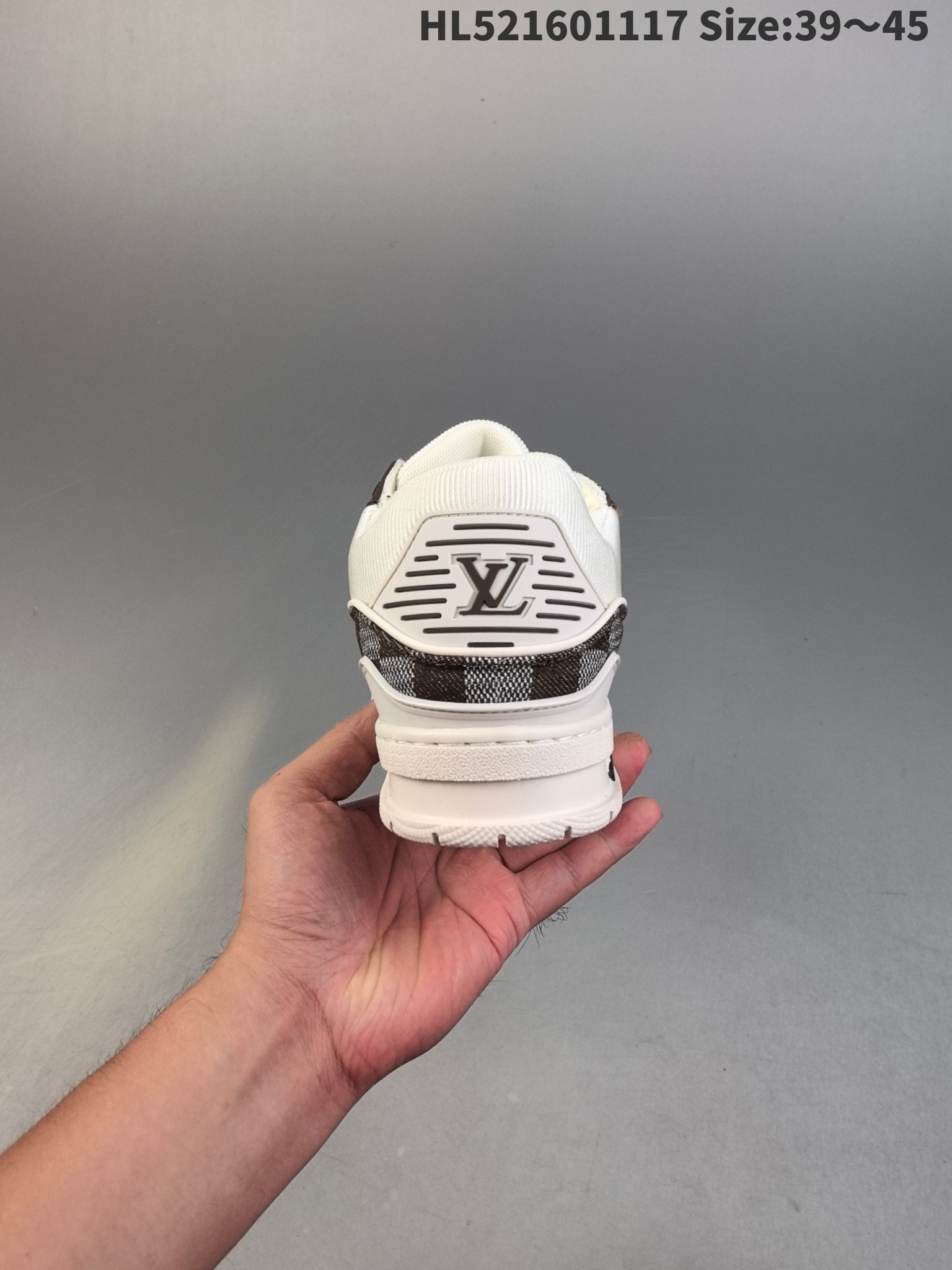62$ Louis Vuitton Trainer Sneaker Low size 36-45 234280 MZ975 gallery
