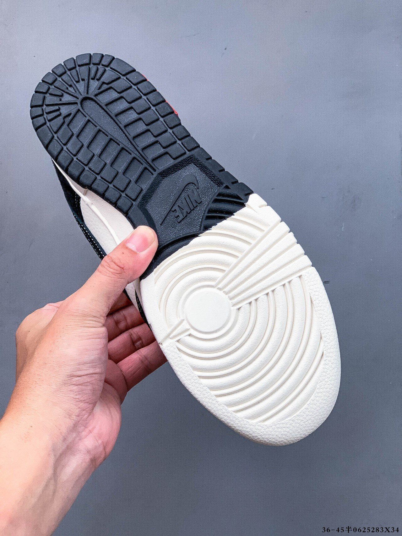 62$ Nike Dunk SB Low size 36-45 half 138410 QT84 gallery