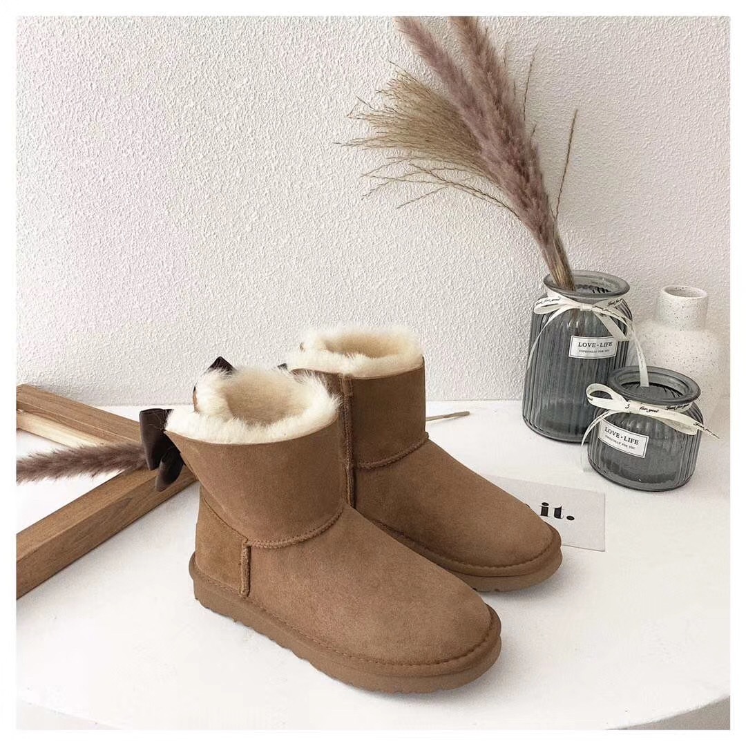 63$ UGG size 34-43 130400 MG299 gallery
