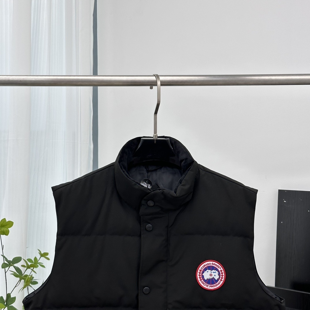 64$ Canada Goose Vest size XS-2XL 737780 HYE6 gallery