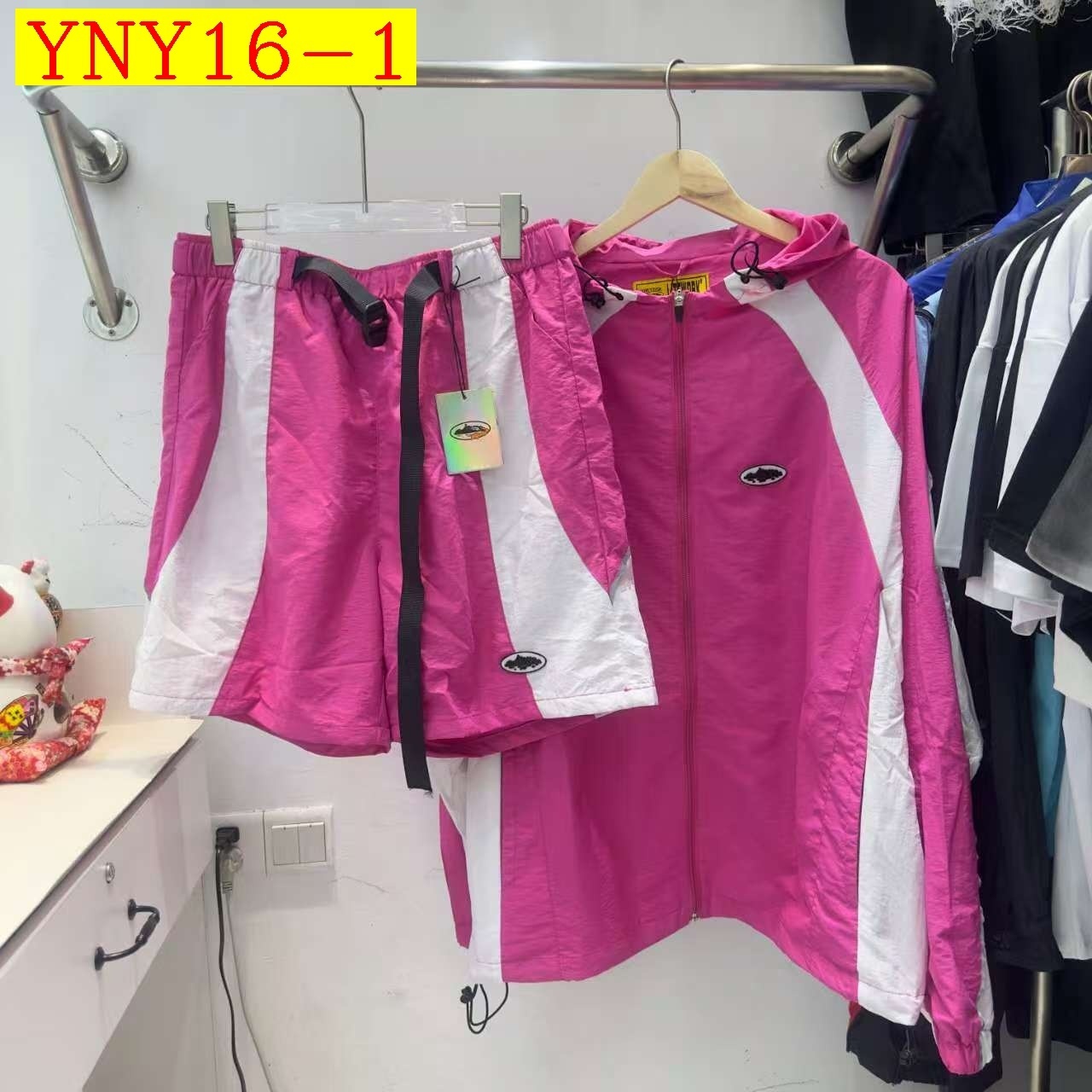 66$ Corteiz jacket size S-XL 728950 YNY16 gallery