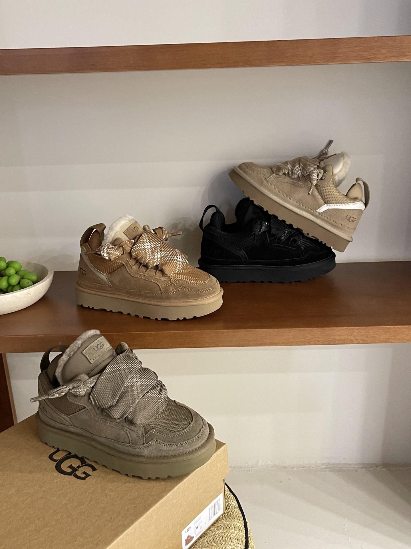 66$ Top Quality UGG Leather Wool Size 35-44 531670 UG282 gallery