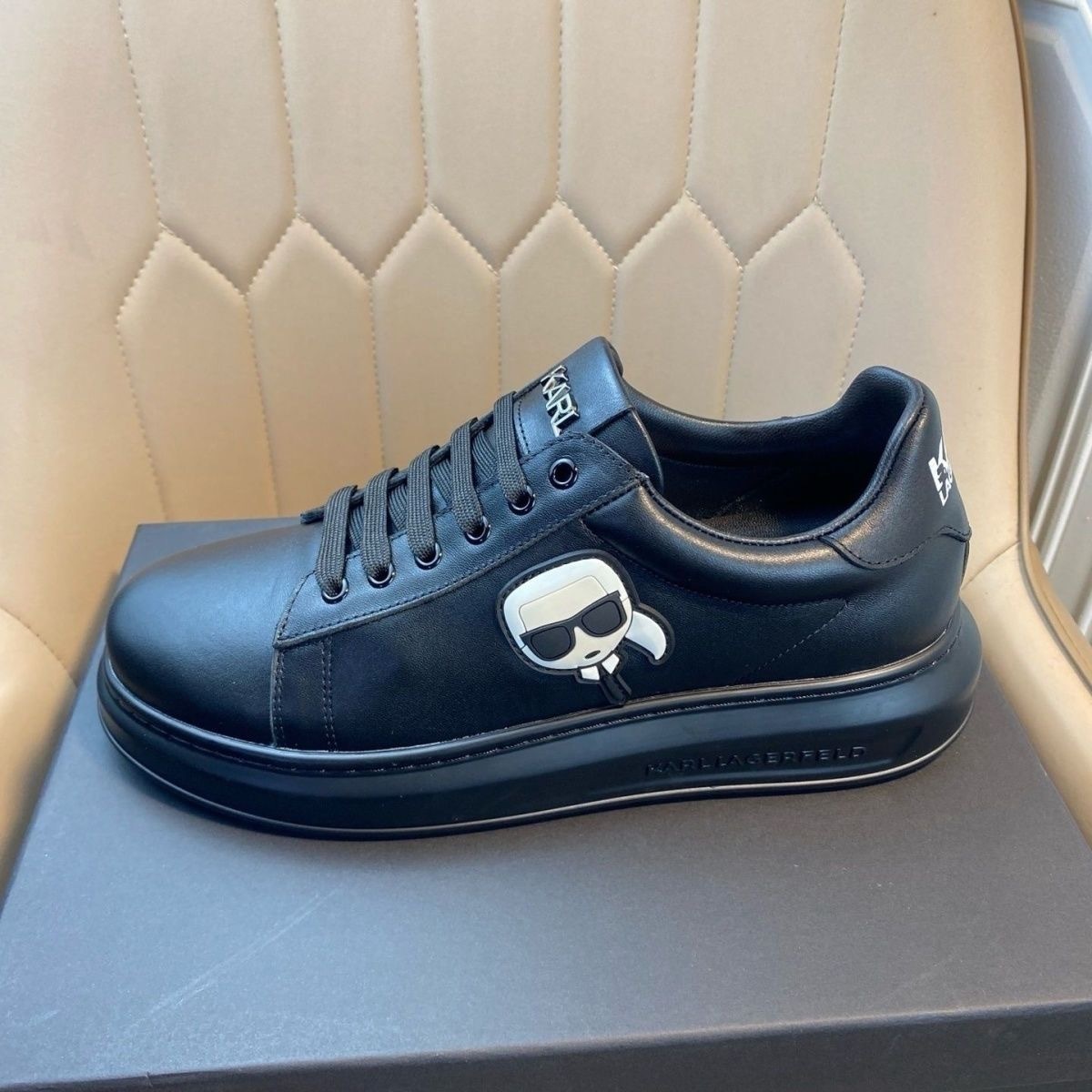 66$ dh Karl Lagerfeld Size Size 38-44 53481046662 ZZ215 gallery