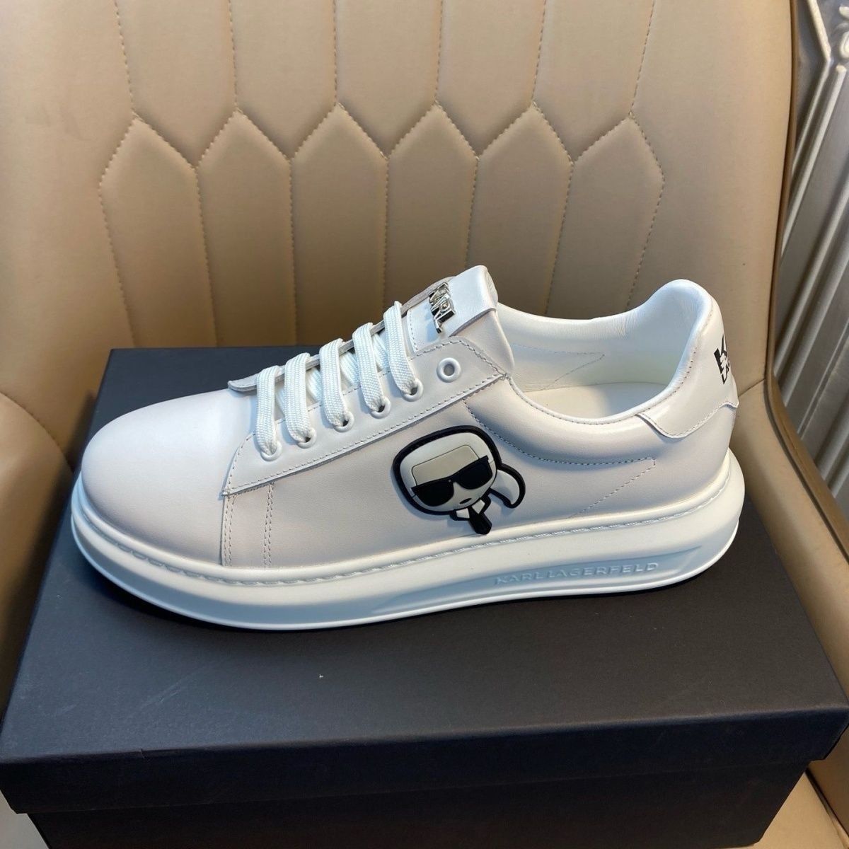 66$ dh Karl Lagerfeld Size Size 38-44 53481046662 ZZ215 gallery