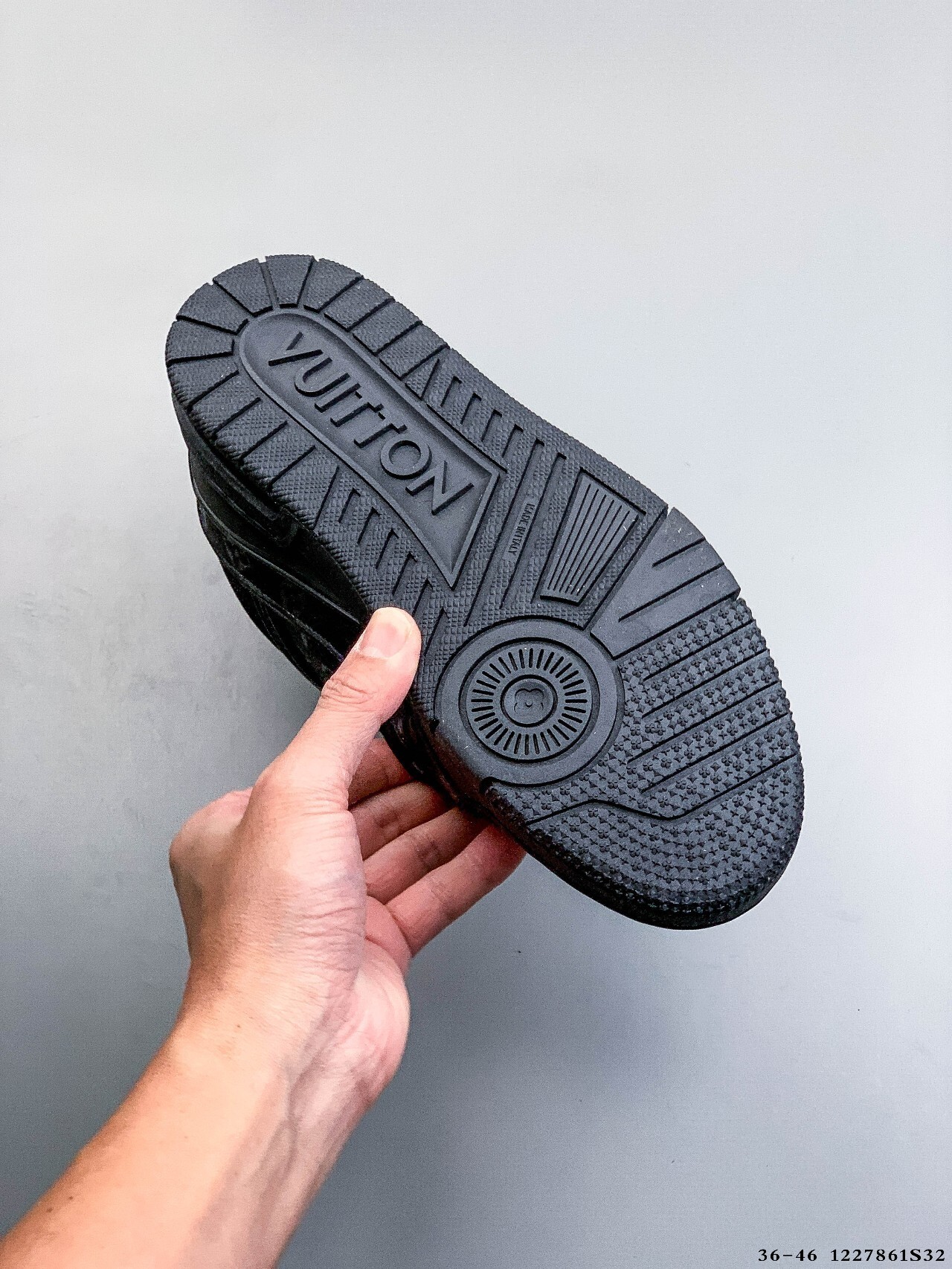 67$ Louis Vuitton LV Shoes Size 36-45 336280 QT1646 gallery