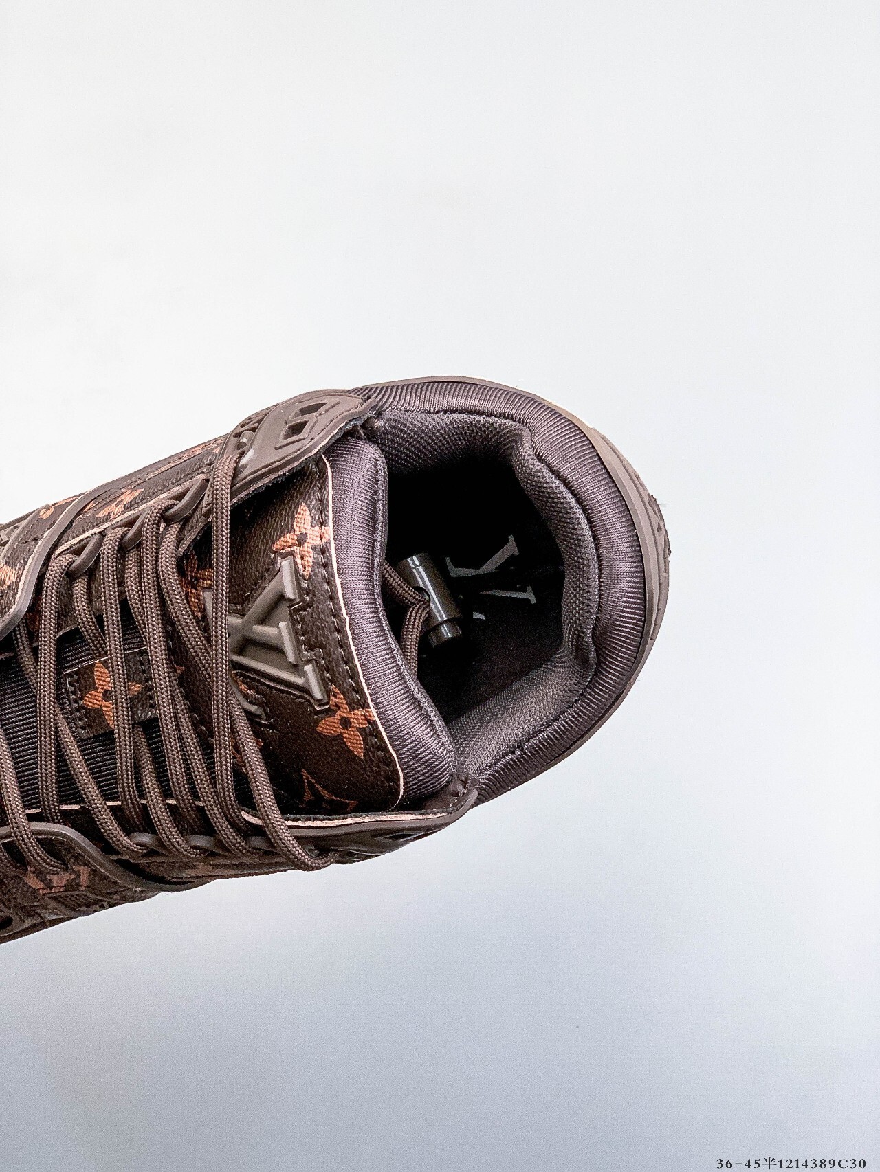 68$ Louis Vuitton LV Trainer Maxi Size 36-45 534020 QT1652 gallery