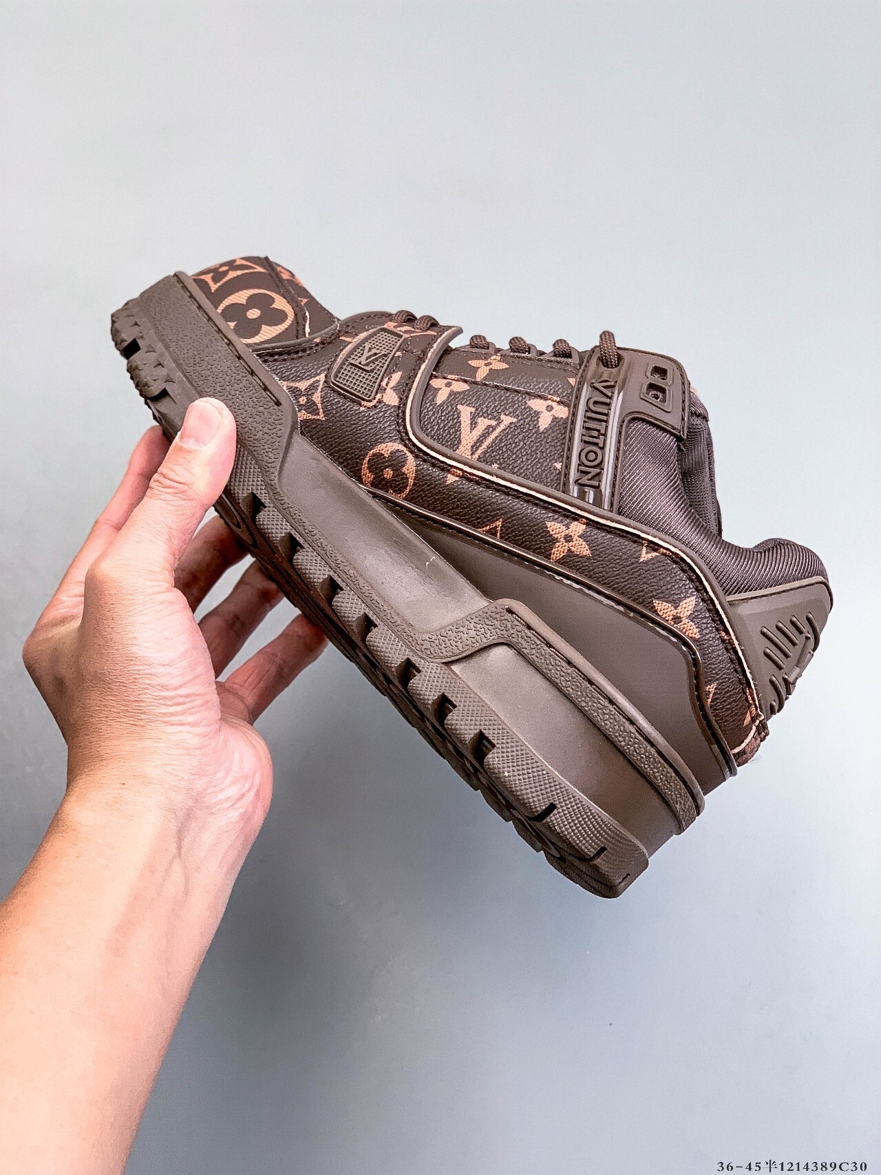 68$ Louis Vuitton LV Trainer Maxi Size 36-45 534020 QT1652 gallery