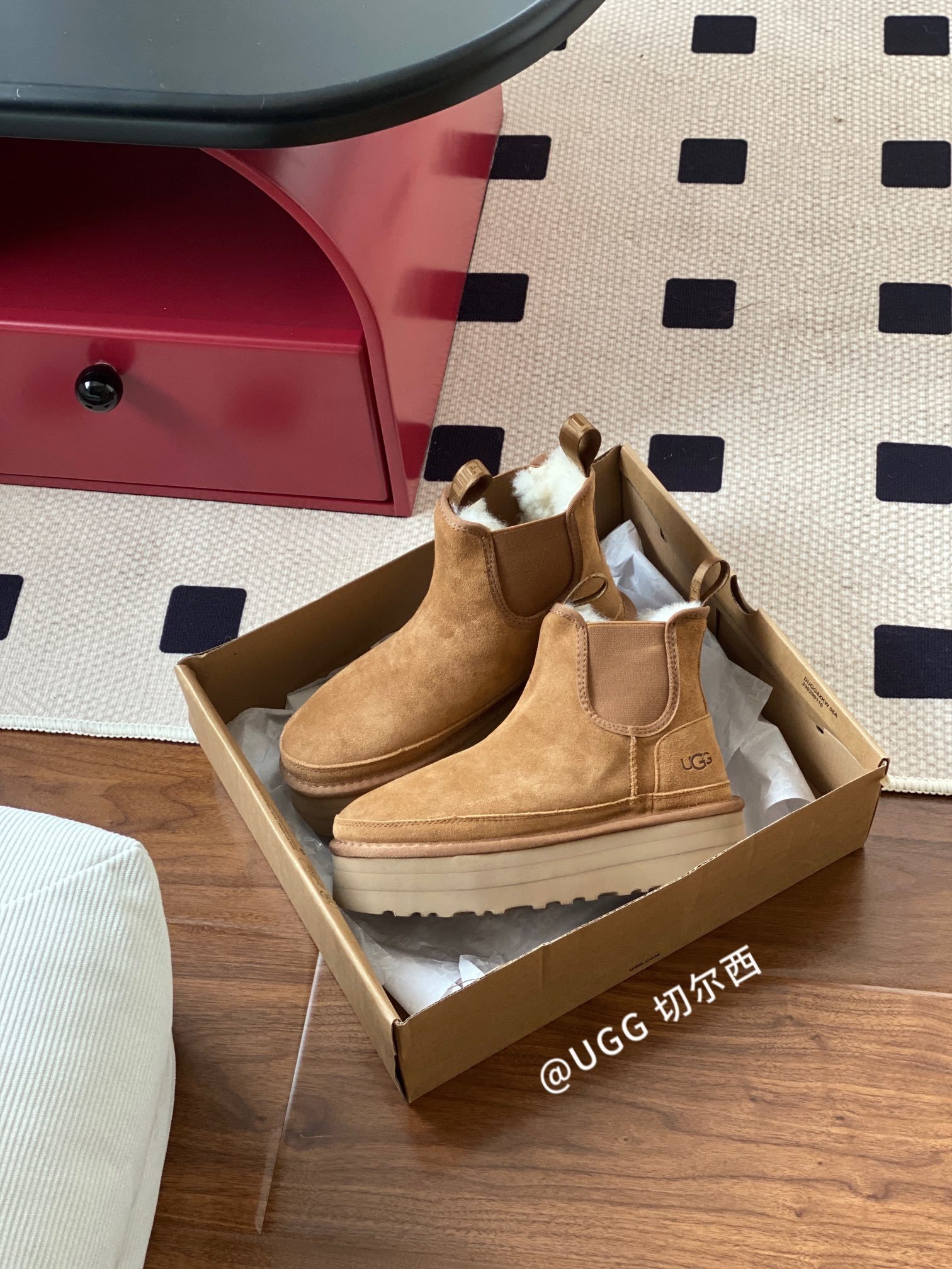 68$ new_dh UGG SIZE 35-40 64302046443 UG18 gallery