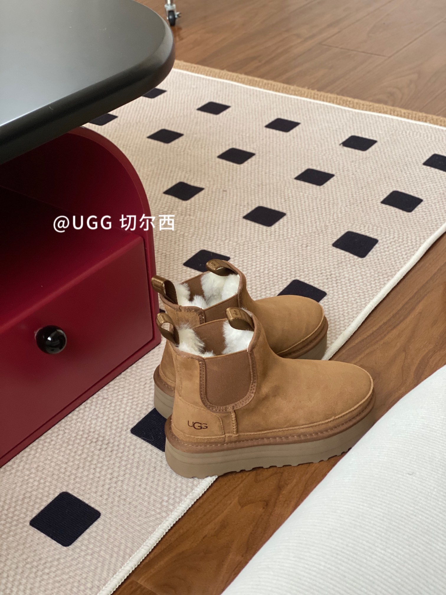 68$ new_dh UGG SIZE 35-40 64302046443 UG18 gallery
