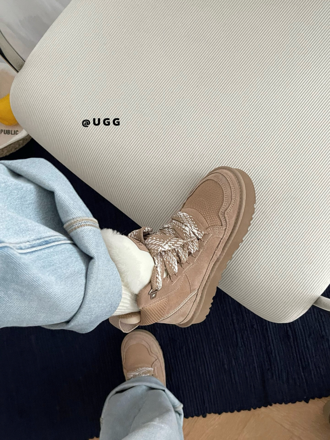 69$ UGG High-Top Mel Leather Wool Size 35-40 239870 UG338 gallery