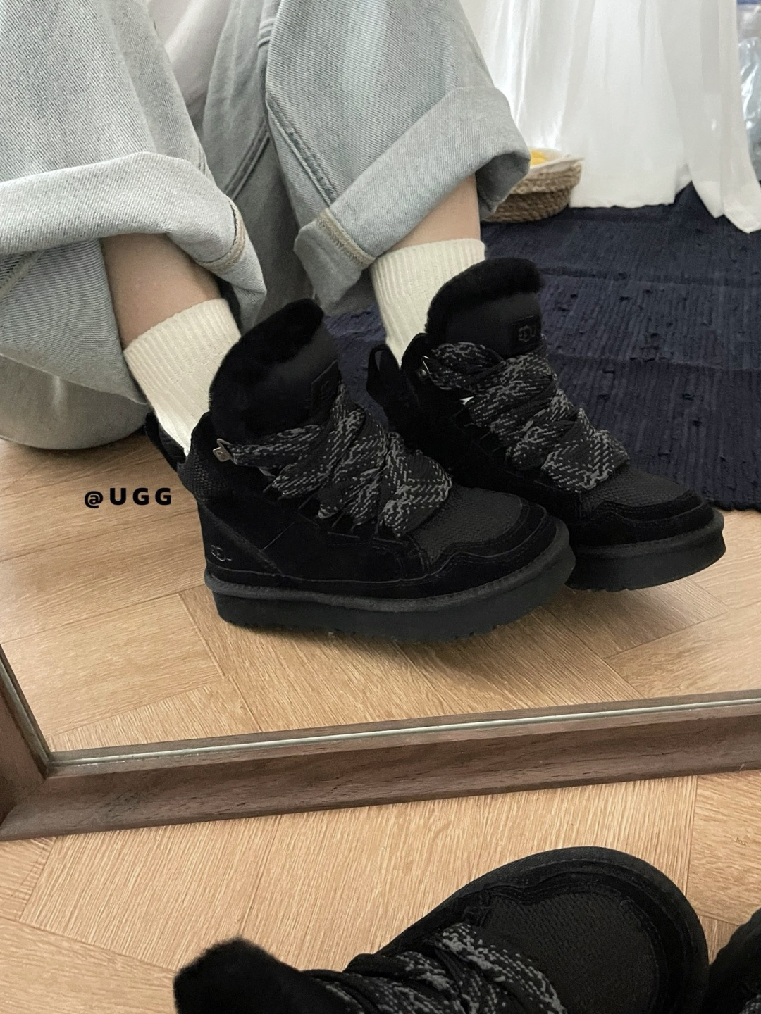69$ UGG High-Top Mel Leather Wool Size 35-40 239870 UG338 gallery