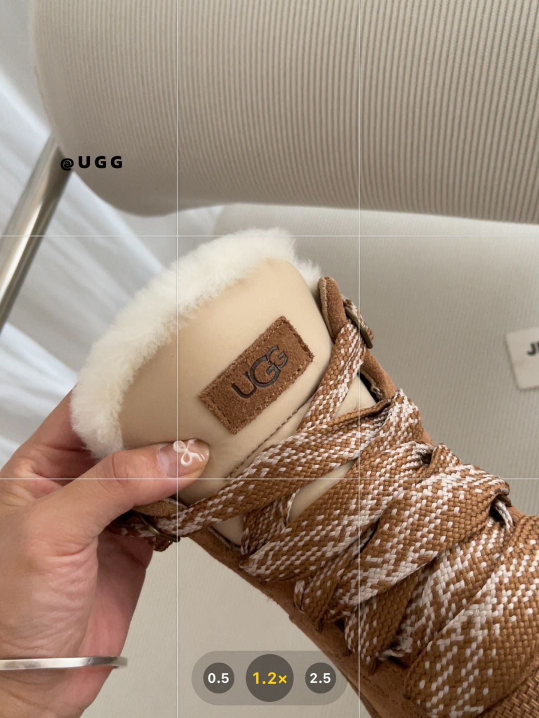 69$ UGG High-Top Mel Leather Wool Size 35-40 239870 UG338 gallery