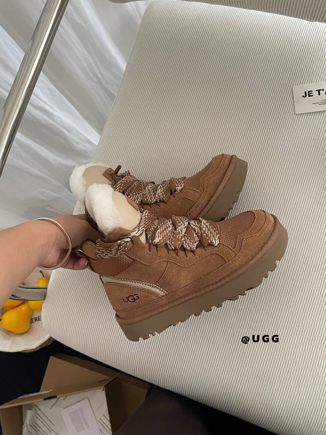 69$ UGG High-Top Mel Leather Wool Size 35-40 239870 UG338 gallery