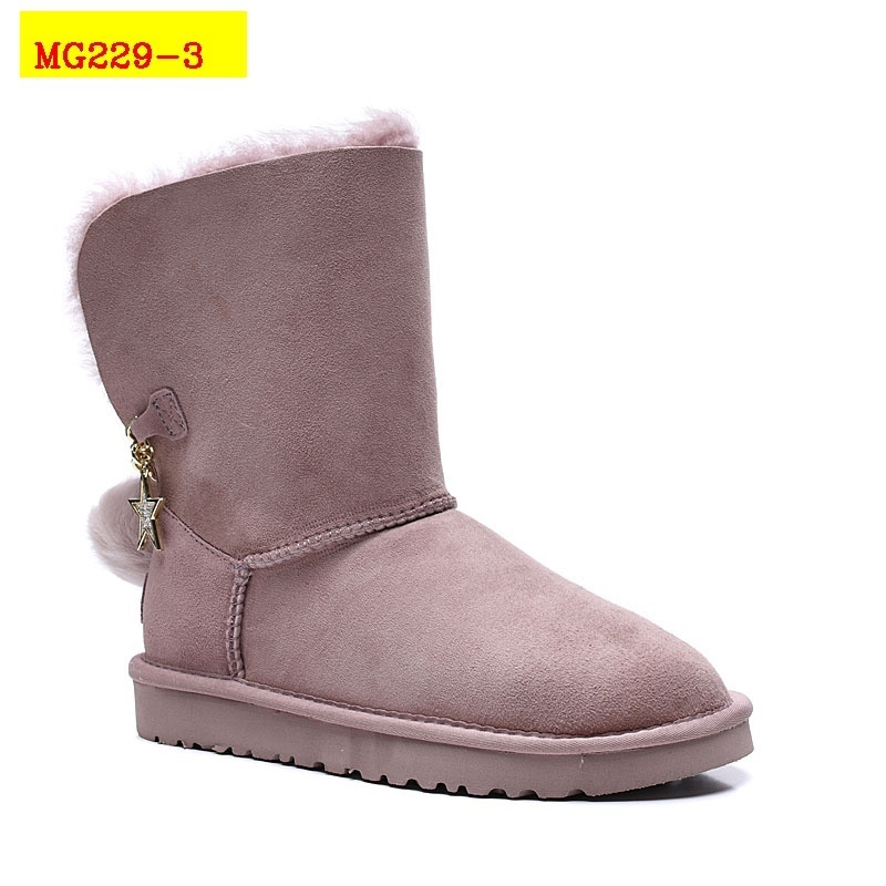 69$ UGG size 34-40 347070 MG229 gallery