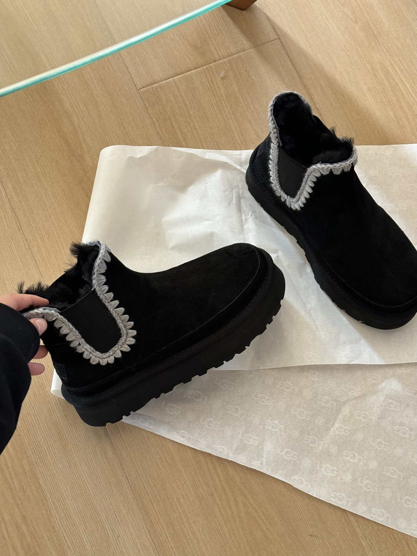 70$ Top Quality UGG size 35-40 54621046567 UG8 gallery