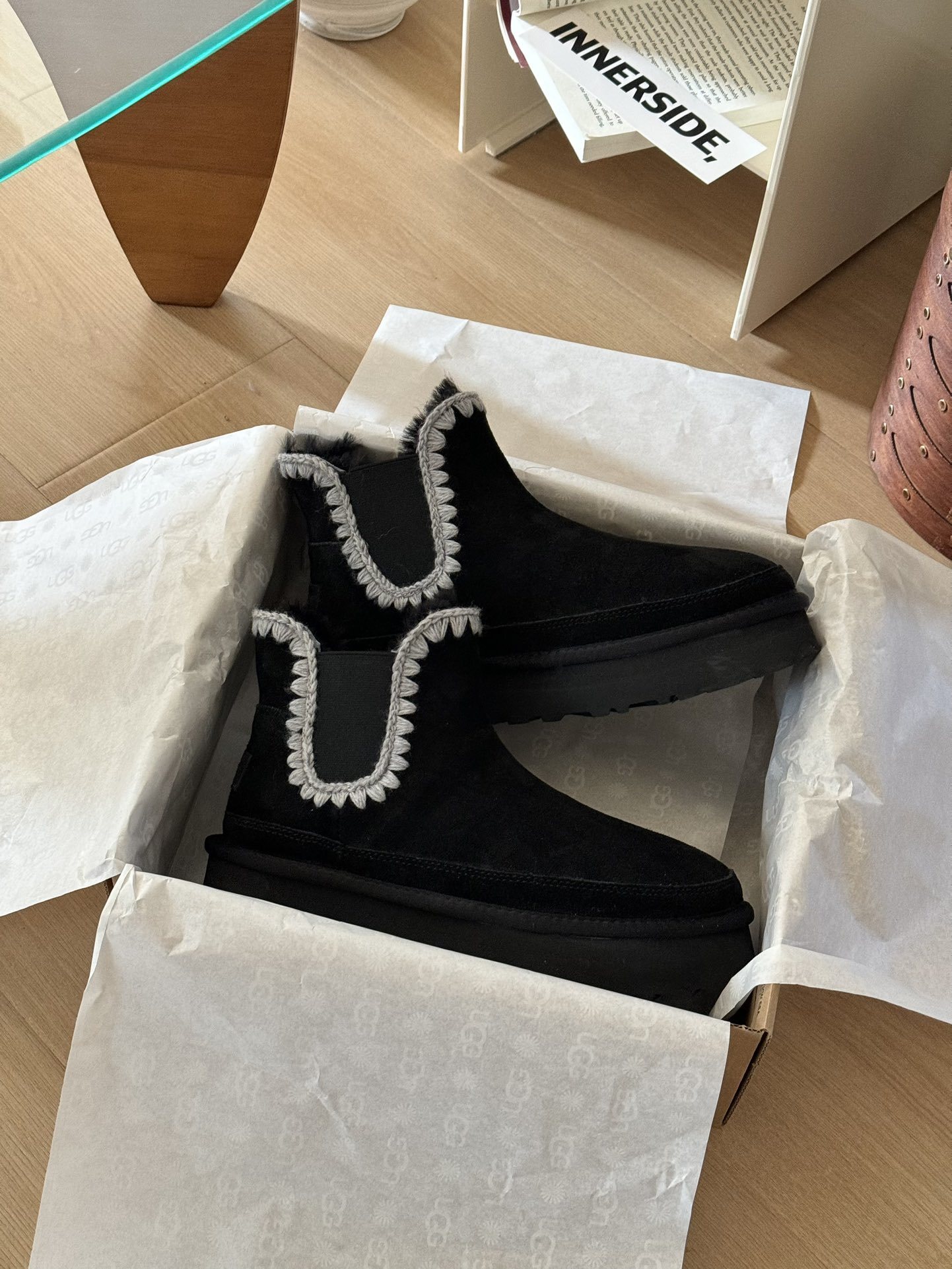 70$ Top Quality UGG size 35-40 54621046567 UG8 gallery