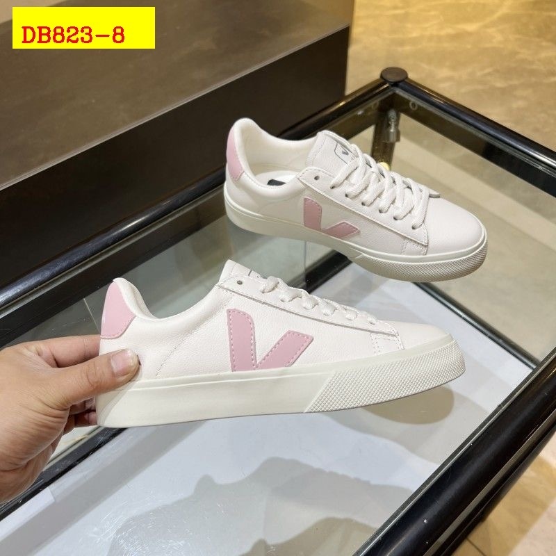 70$ dh Top Quality VEJA genuine leather SIZE 35-45 94648047901 DB823 gallery