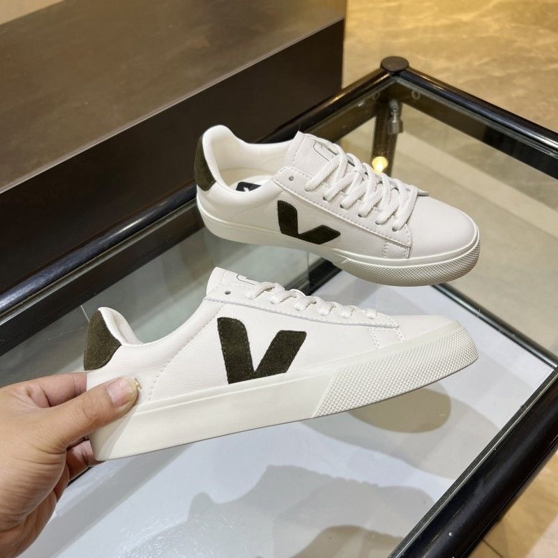 70$ dh Top Quality VEJA genuine leather SIZE 35-45 94648047901 DB823 gallery
