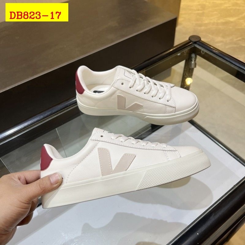 70$ dh Top Quality VEJA genuine leather SIZE 35-45 94648047901 DB823 gallery
