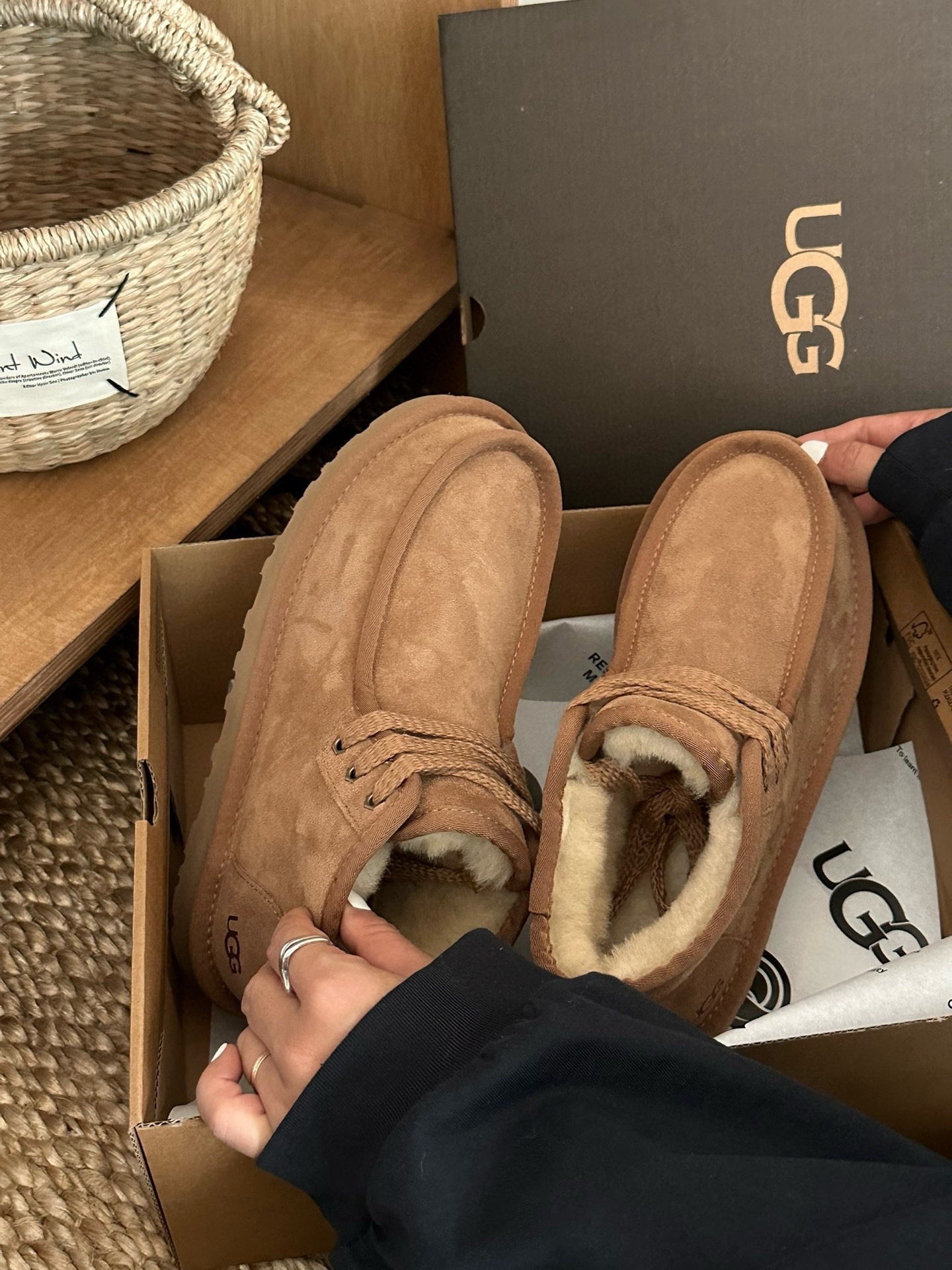 70$ new_dh Top Quality UGG Boot Leather Wool Size 40-44 64345046660 UG197 gallery