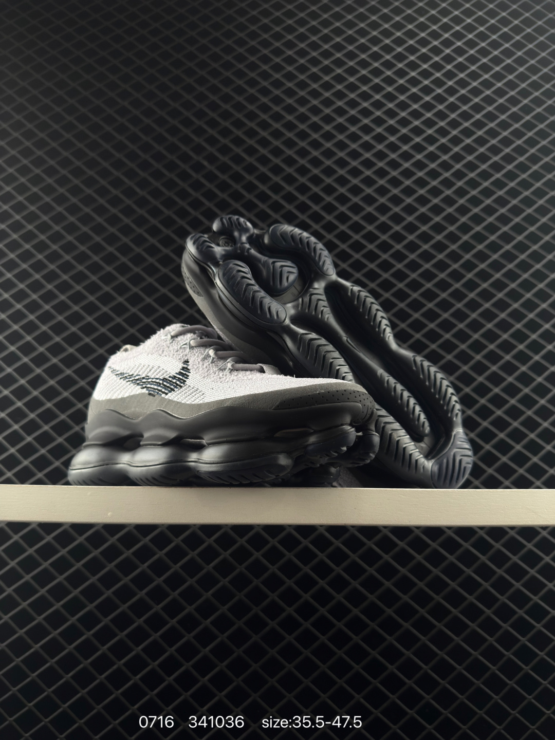 71$ Nike Air Max Scorpion Flyknit Size 36-46 half 238670 PM90 gallery