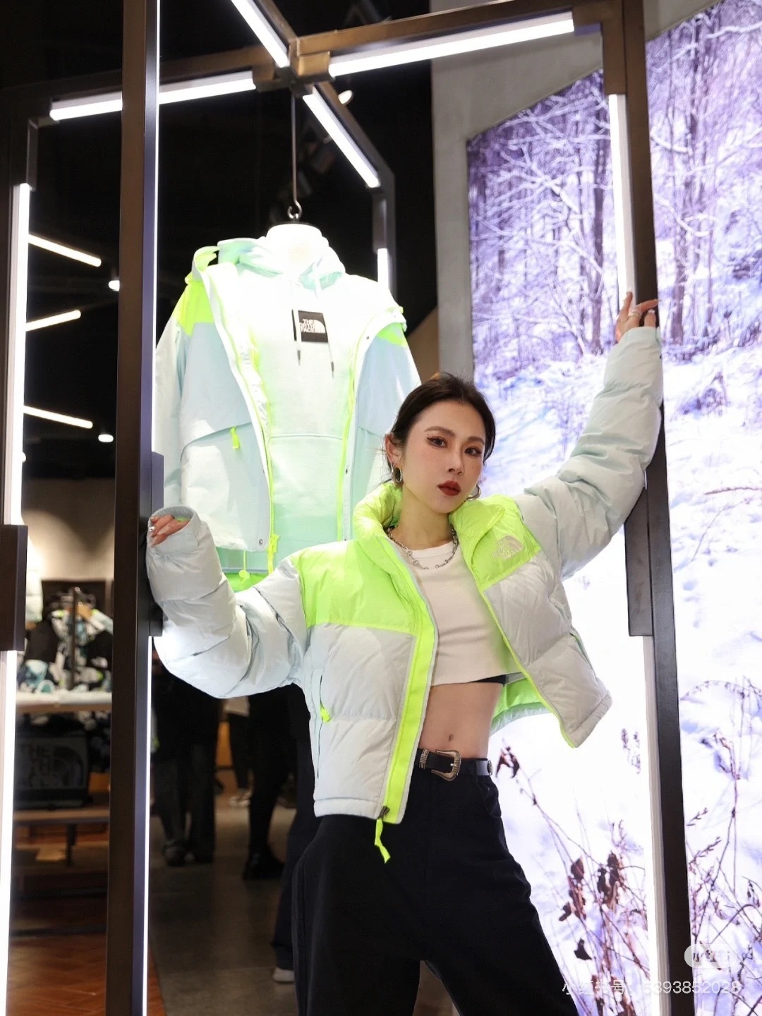 71$ The North Face Size S-L 241070 BF32 gallery