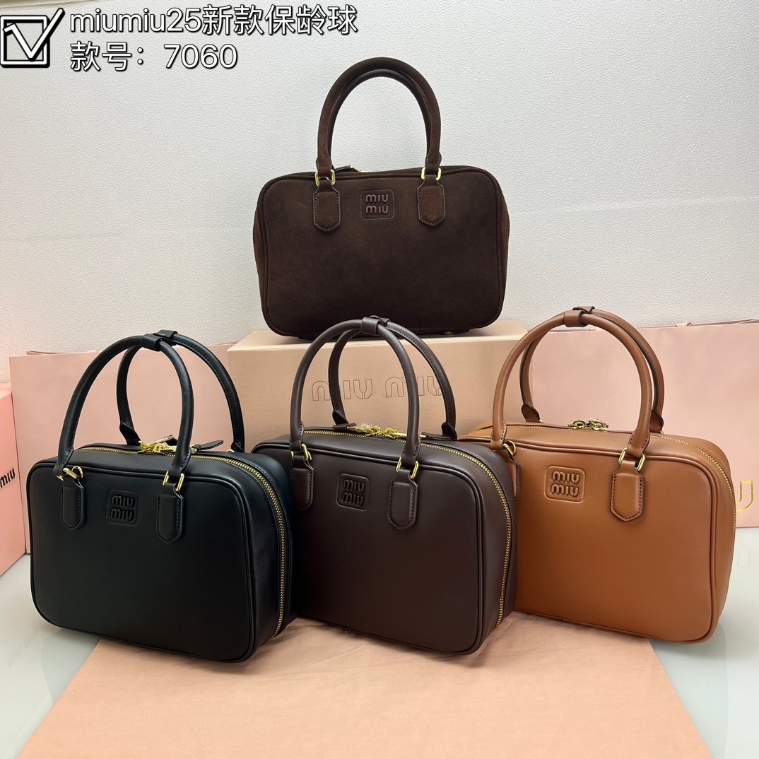 73$ new_dh miumiu 7060 size 29x19x10 cm 94682046797 BR498 gallery