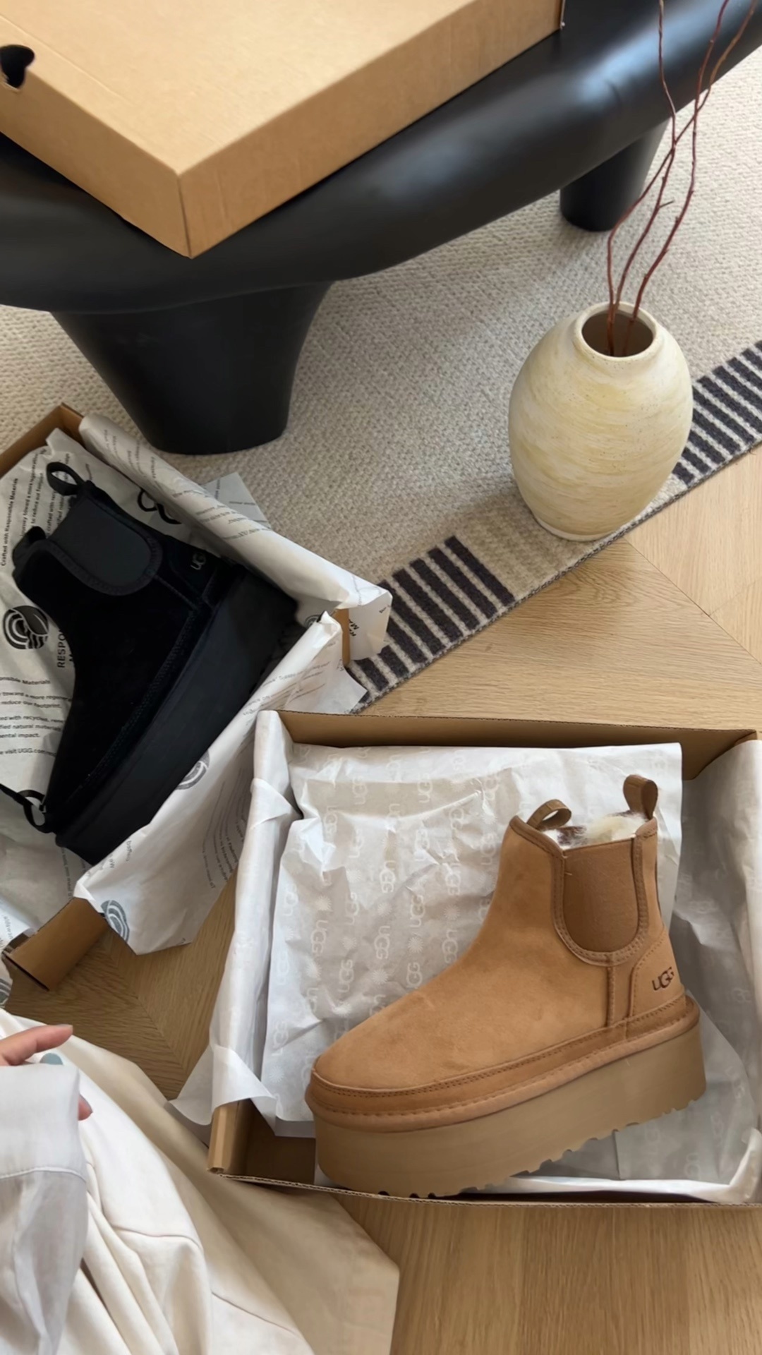 74$ Top Quality UGG Shoes Leather Wool Platform 5cm size 35-40 835810 UG311 gallery