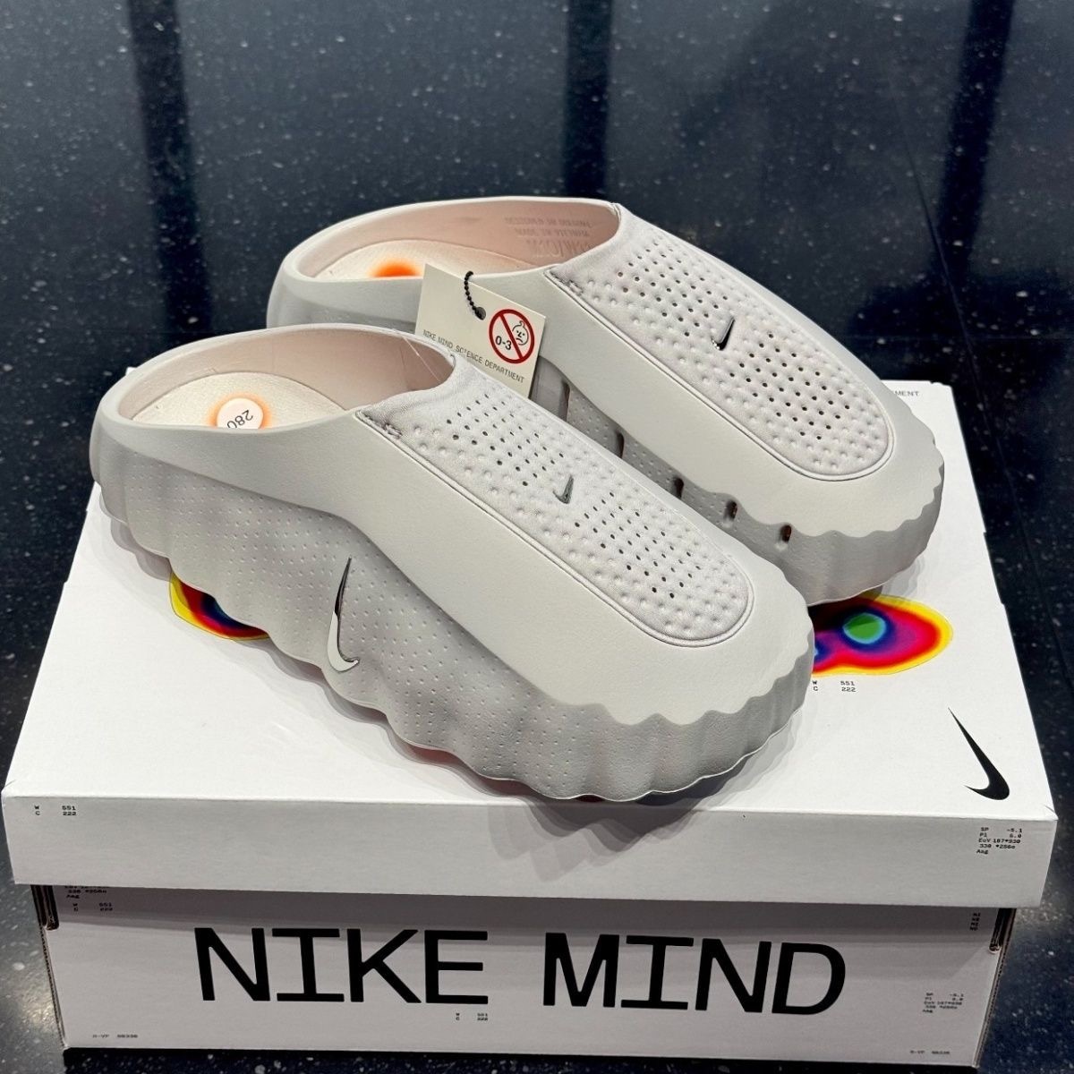 76$ Top Quality Nike Mind 001 Size 36-44 half 848690 QE292 gallery