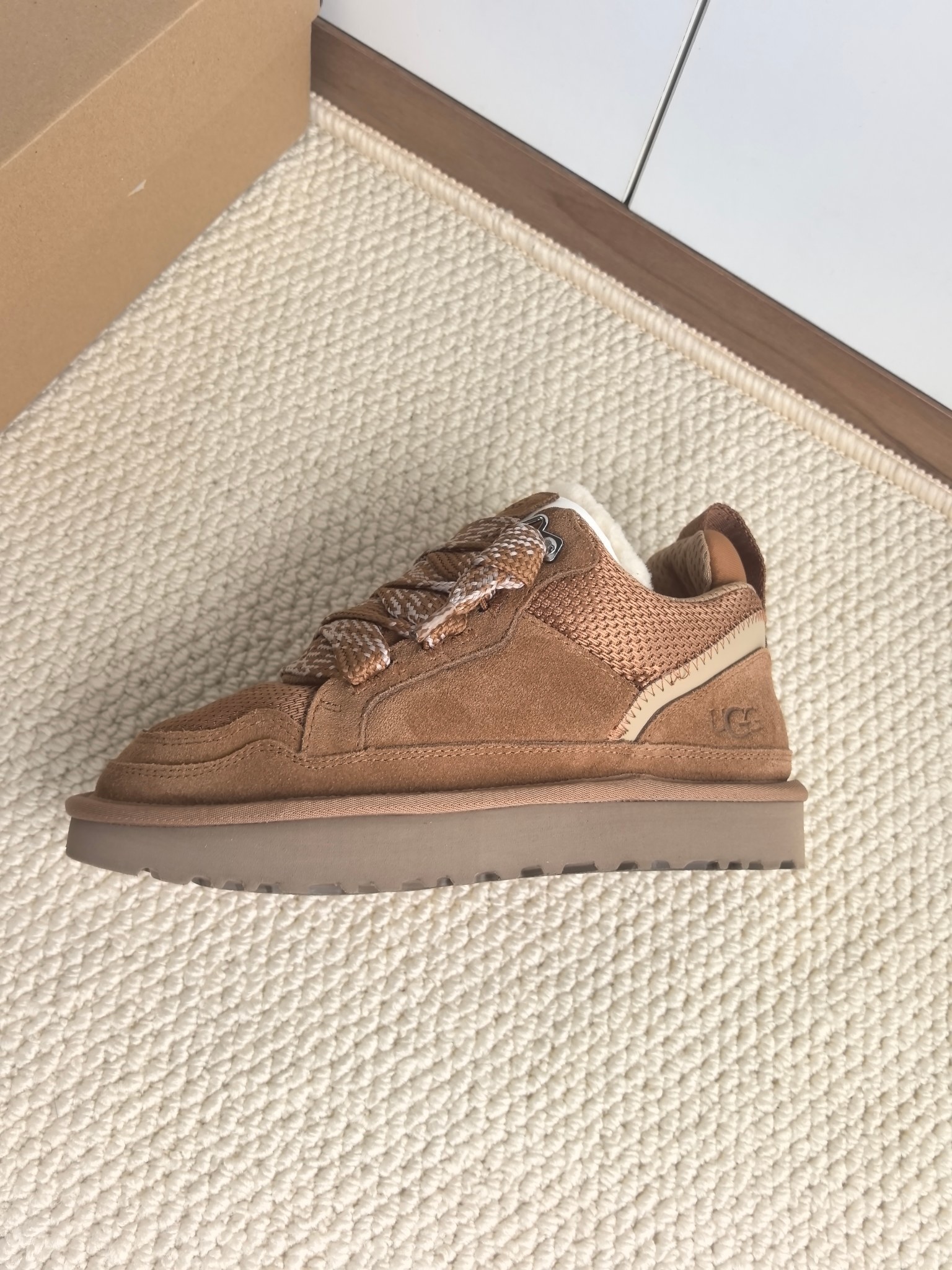 76$ Top Quality UGG Leather Wool Size 35-44 949430 UG284 gallery